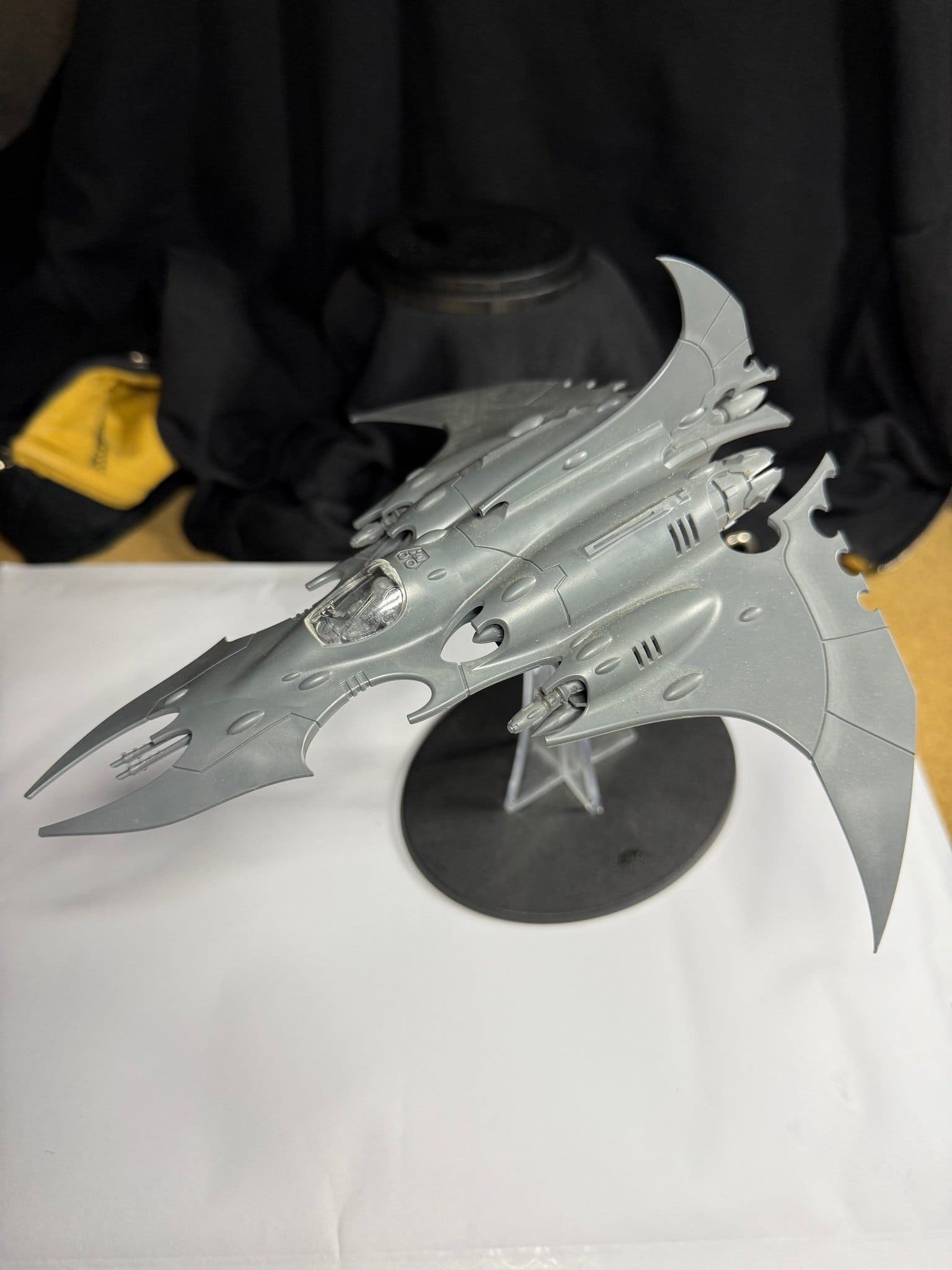 Warhammer 40k Drukhari Razorwing Jetfighter | Köp på Tradera (699392840)