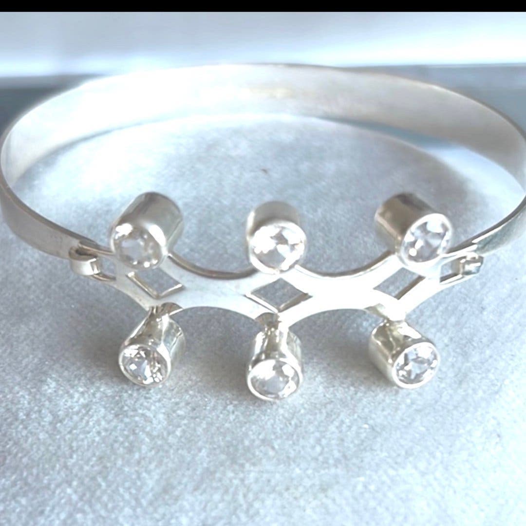 Vintage Silberarmband mit weißen polierten Steinen von Salovaara