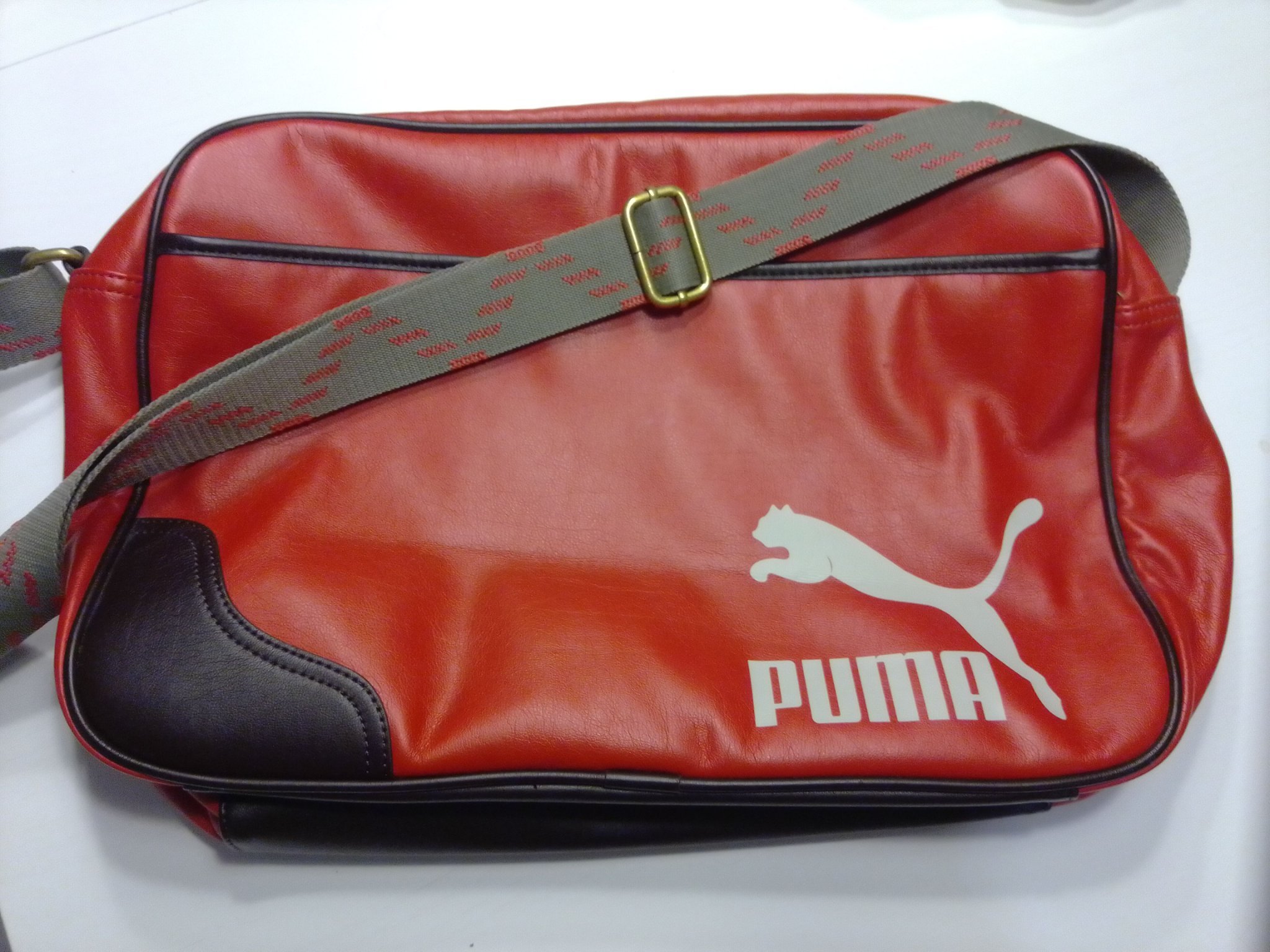 Puma messenger bag retro look (387423790) ᐈ Köp på Tradera