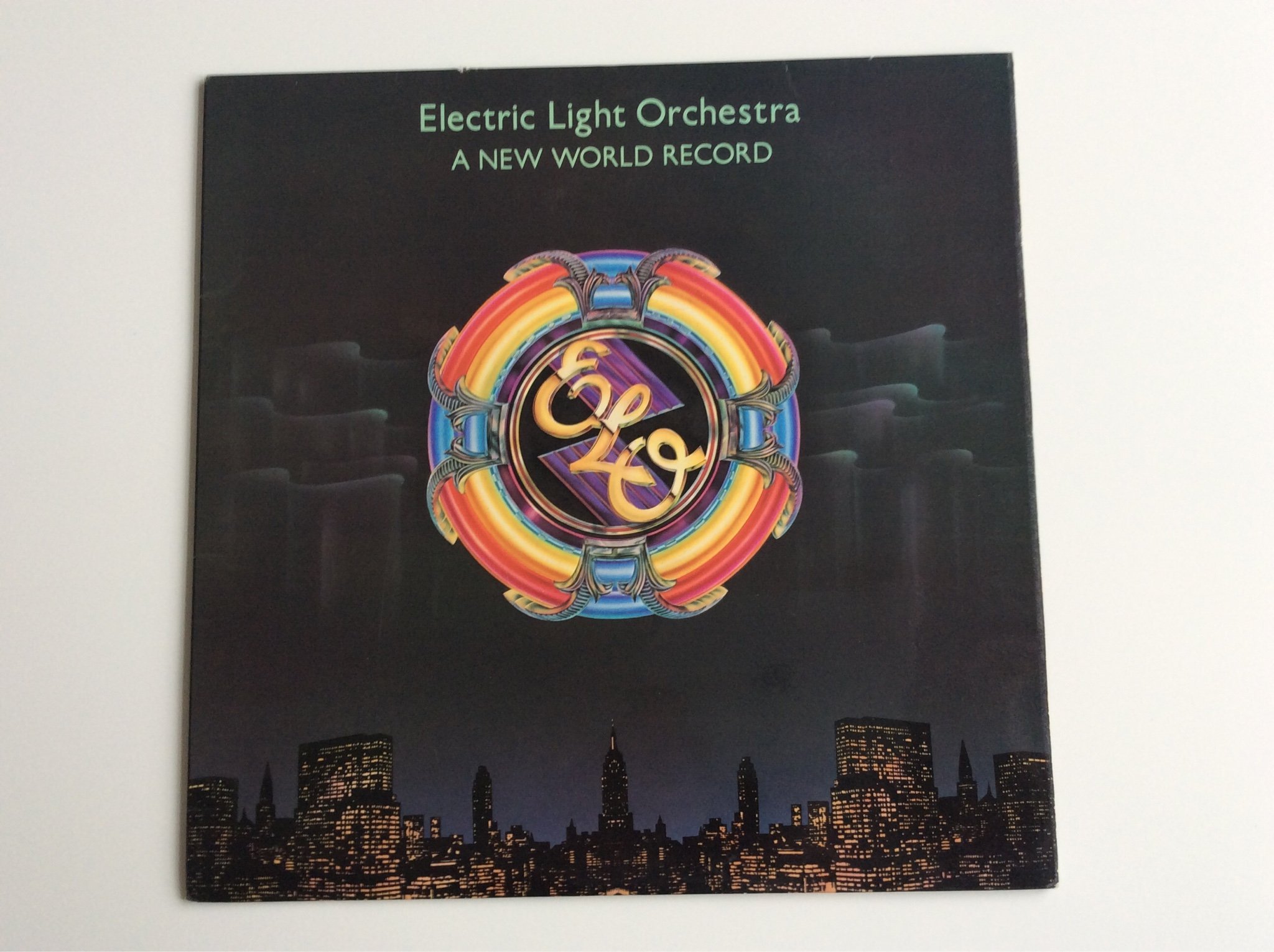 ELO a new world record UK Orig 76 UAG 30017 (398677233) ᐈ Köp på Tradera