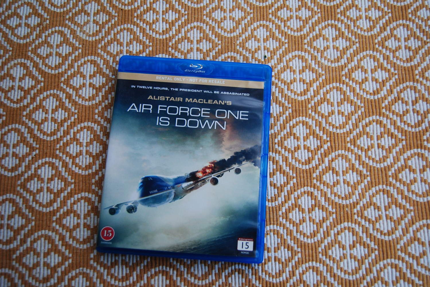 Bluray Air Force One Is Down (356455982) ᐈ Köp på Tradera