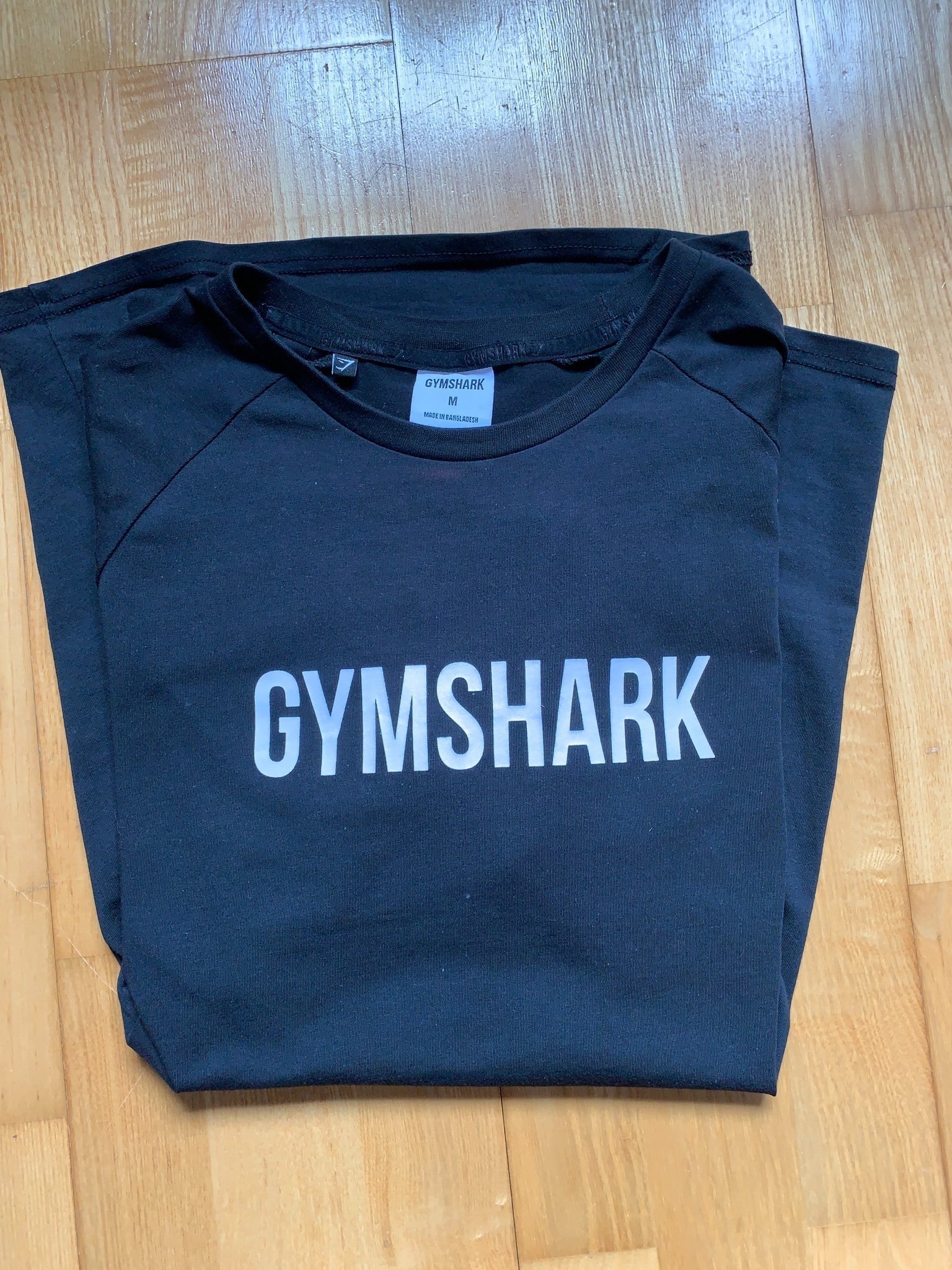 Gymshark tshirt Medium (408431270) ᐈ Köp på Tradera