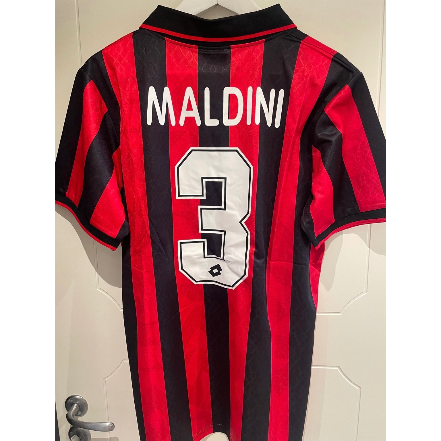 Legendary Sneakers Paolo Maldini - image 1