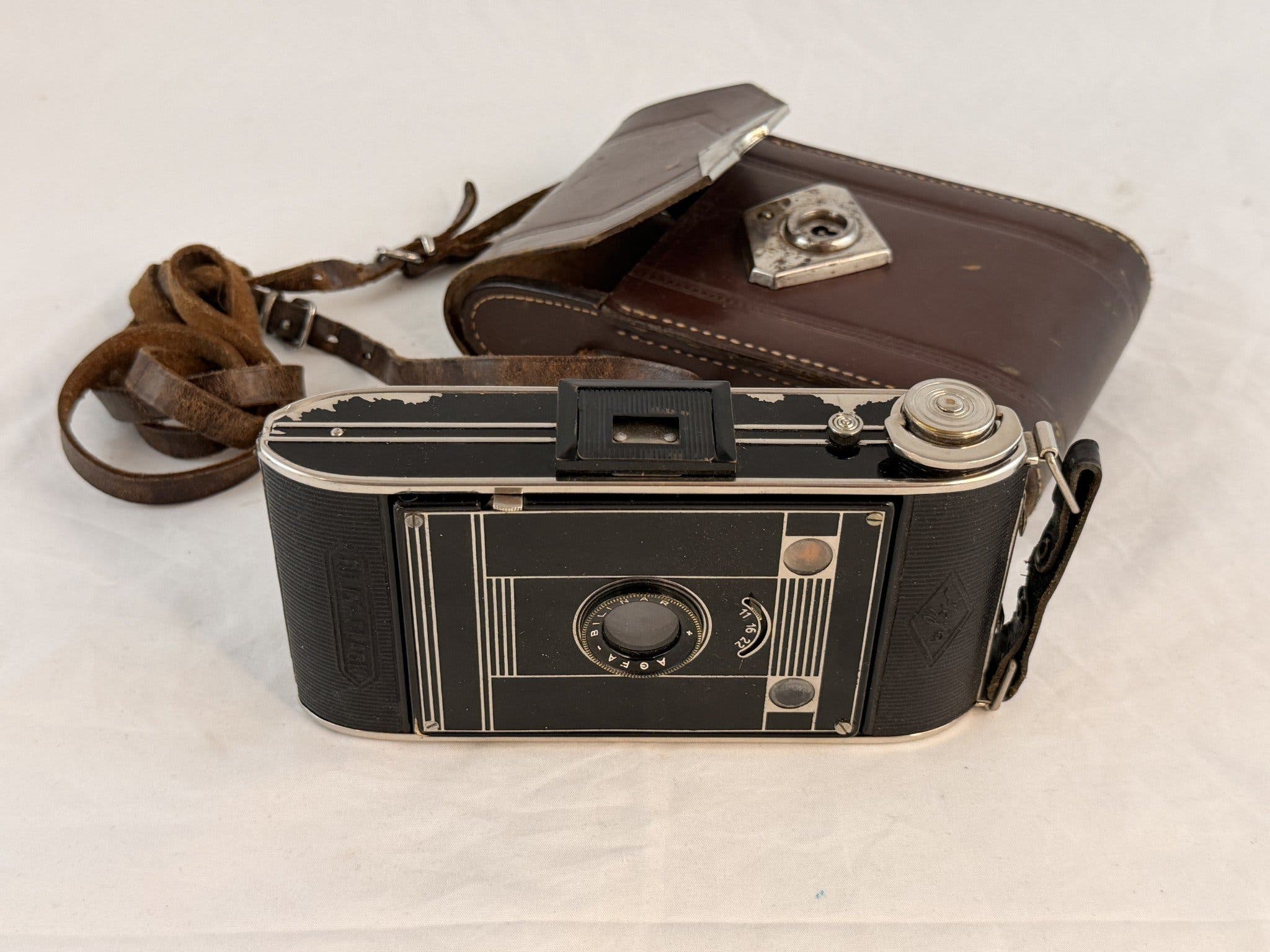 KAMERA / BÄLGKAMERA AGFA BILLY-CLACK I ART DECO DESIGN 1930-TAL