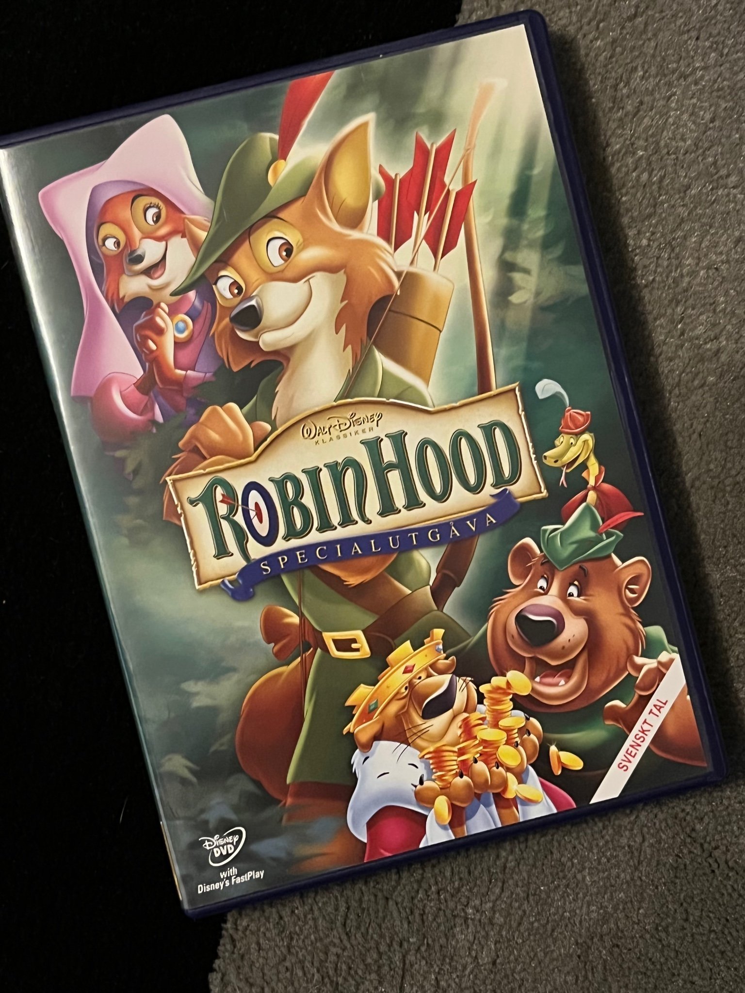Robin Hood. DvD. Disney klassiker Nr 21 | Köp på Tradera (554138723)