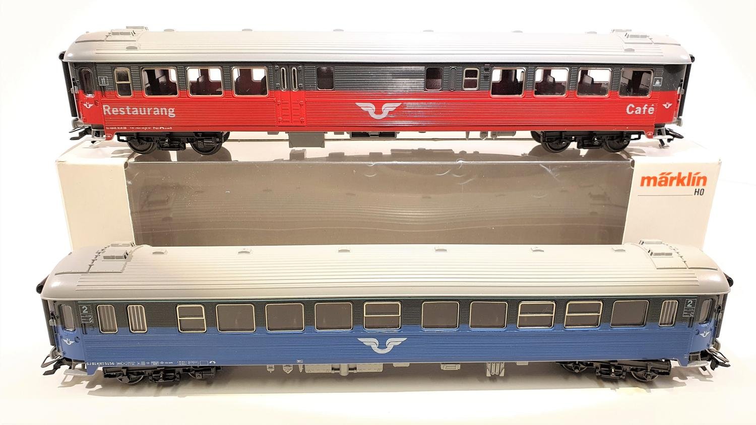 MÄRKLIN H0 4377 + 4378 - Personva.. (439827032) ᐈ SamlarLeksaker på Tradera