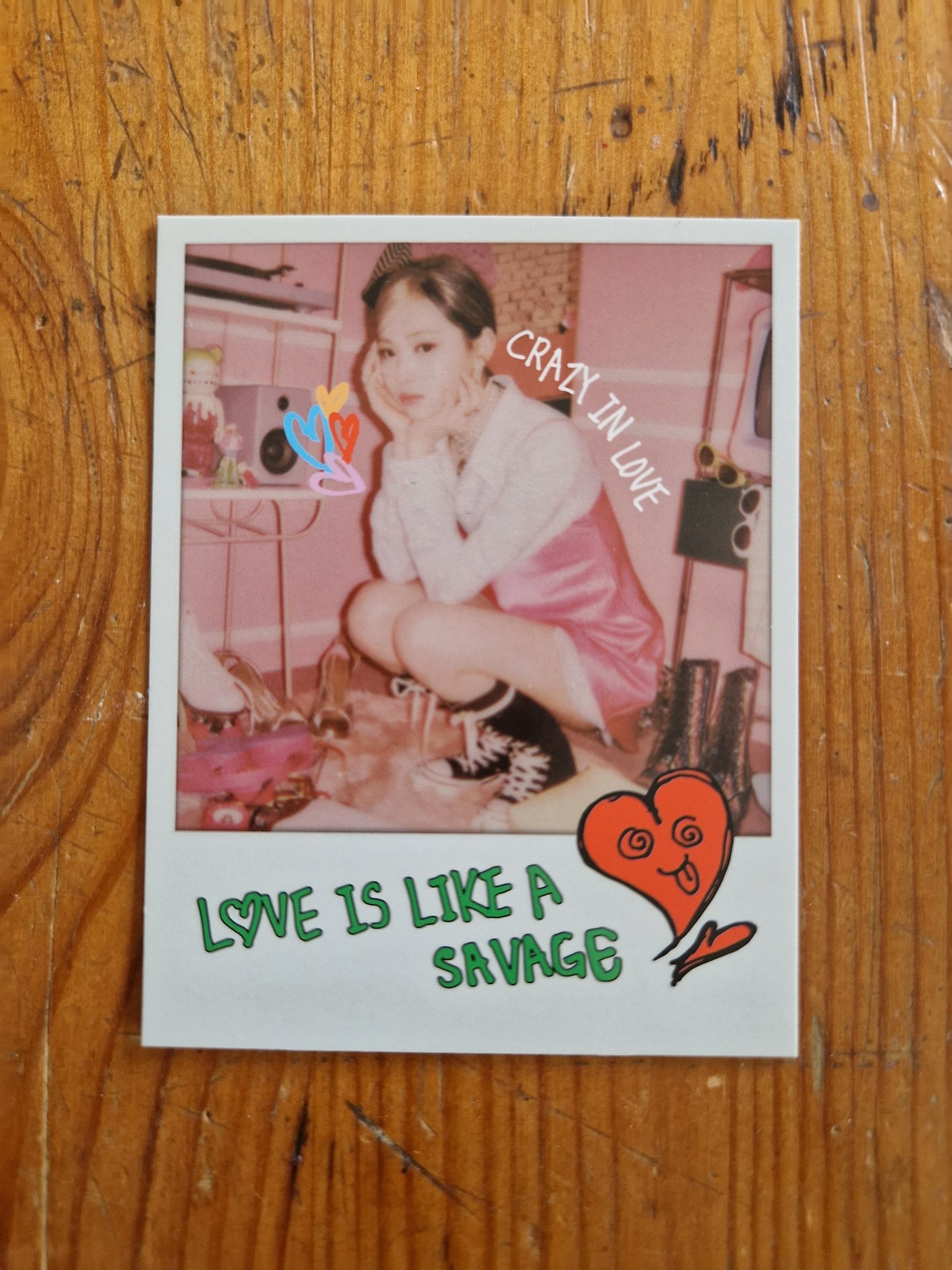 Se produkter som liknar ITZY Crazy in Love Ryujin Kpo.. på Tradera