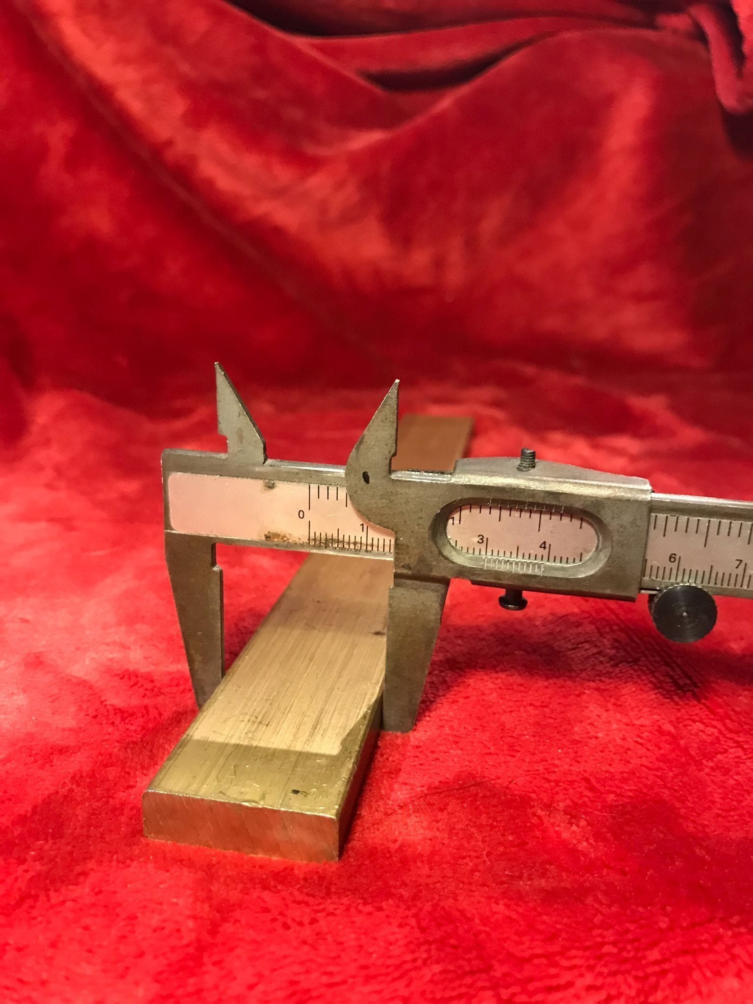 Fräsämne i i i mässing, 9 x 30mm. b5cc3c Fräsämne i i i mässing, 9 x 30mm. b5cc3c