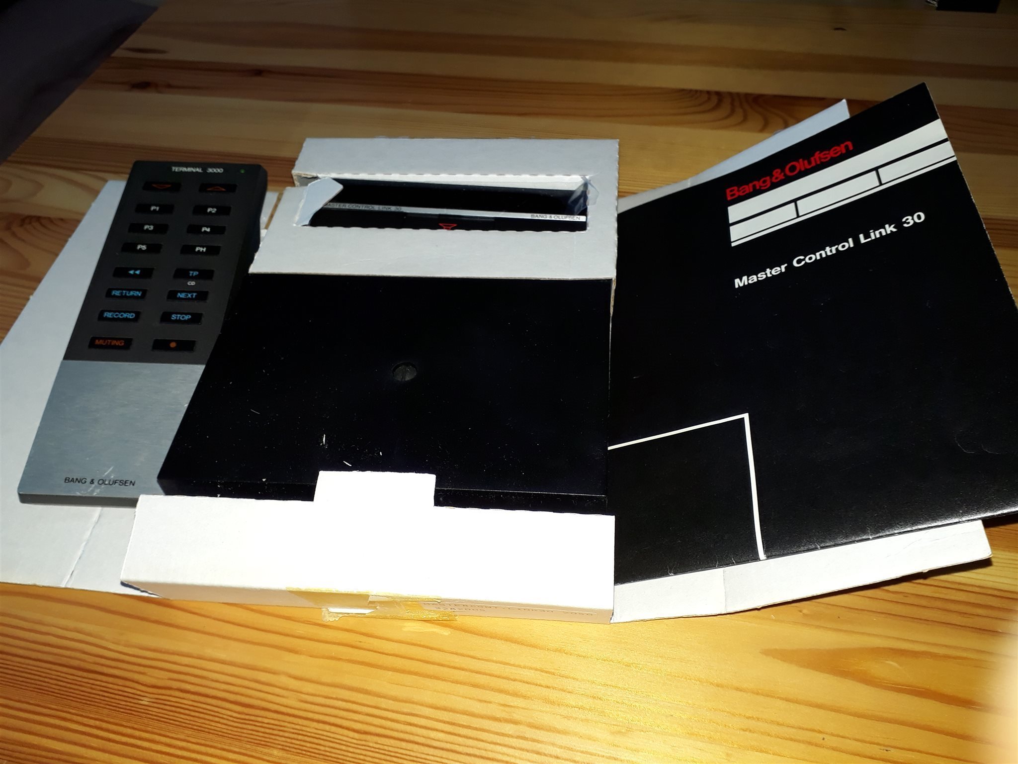 Bang Olufsen master control link 30 (340492682) ᐈ Köp på Tradera