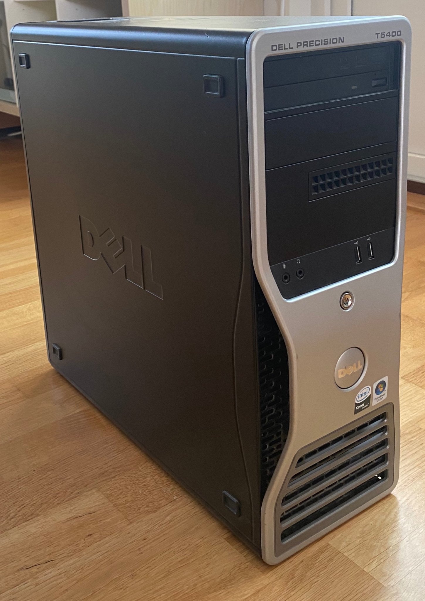 Dell Precision T5400 (419410631) ᐈ Köp på Tradera