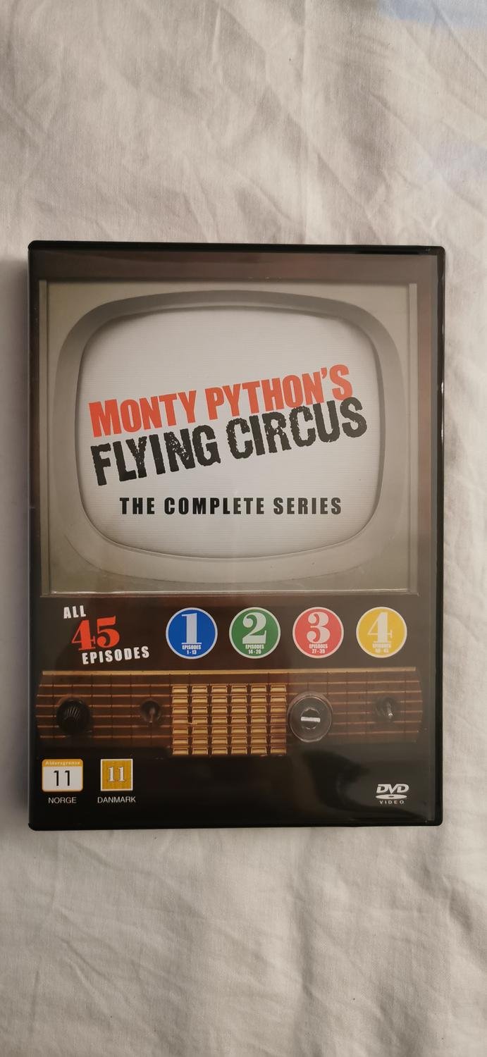 Dvd box monty python s flying circus complete s k p fr n blabom