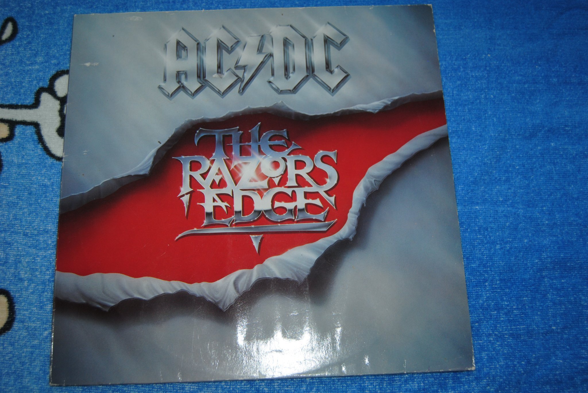 Vinyl AC/DC FThe Razors Edge (418576446) ᐈ Köp på Tradera
