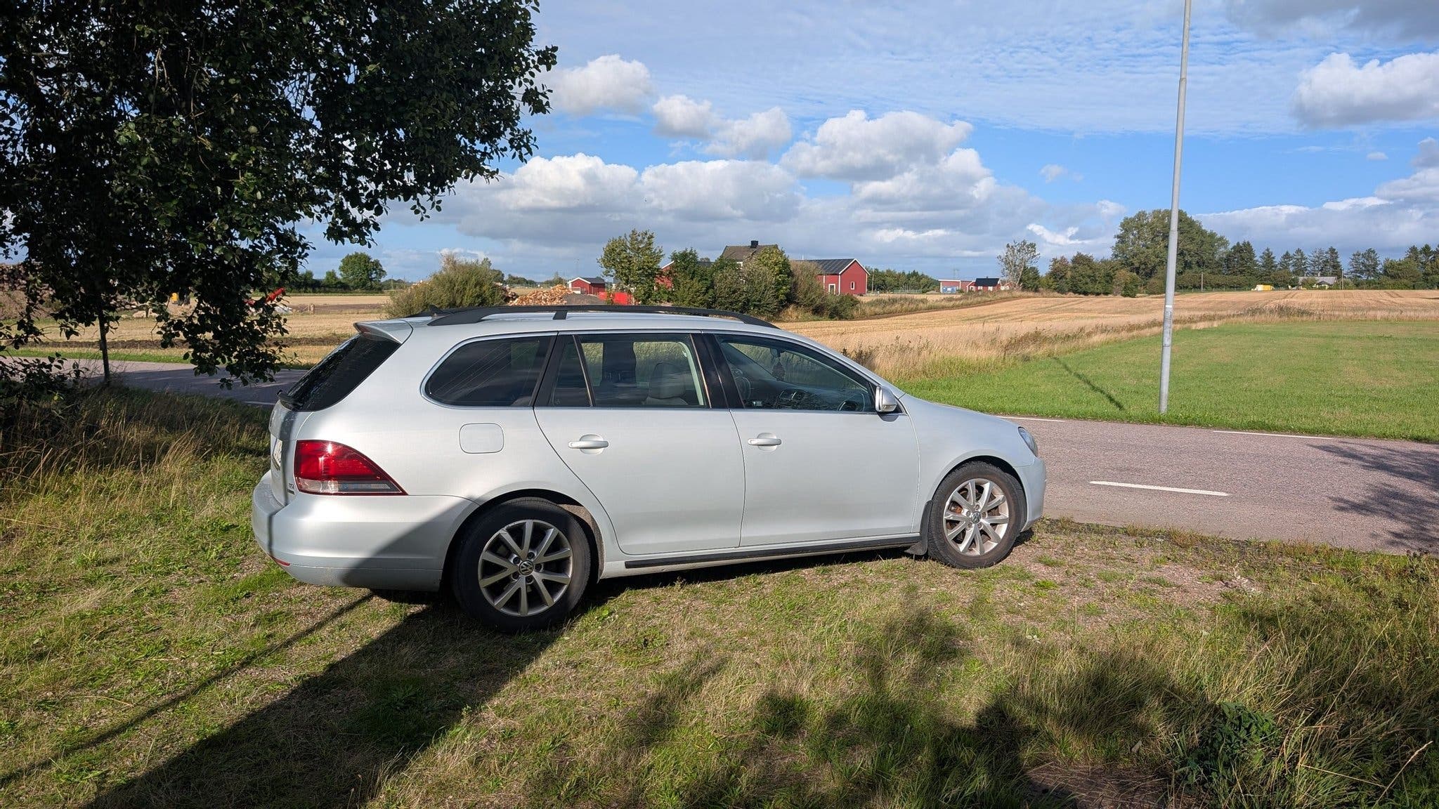 Volkswagen Golf Variant 1.6 TDI DPF BMT DSG Sequential, 7-trins, 105ps, 2012