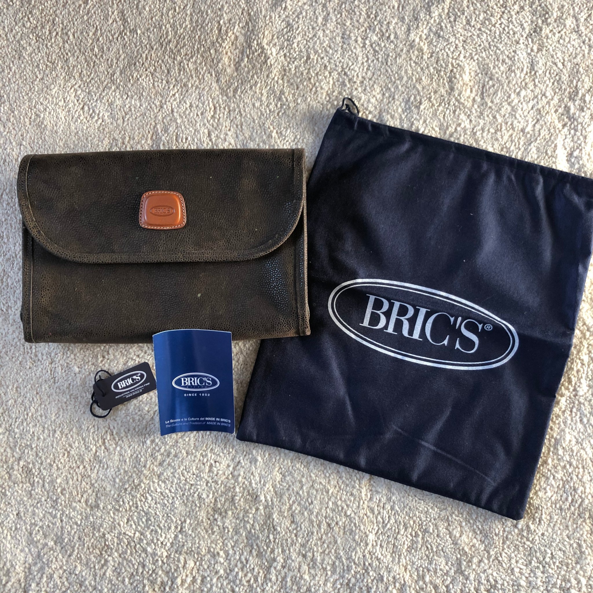 25+ Brics Toiletry Bag Gif
