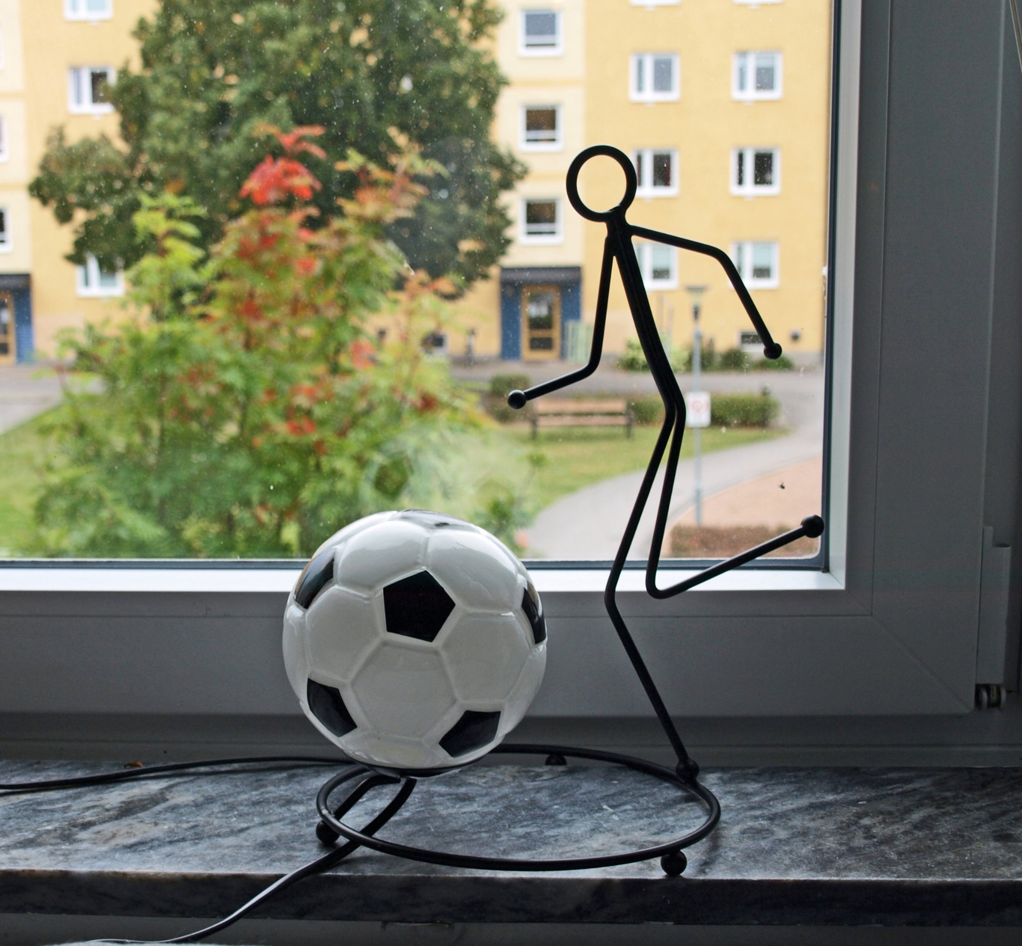 Fotbollsentusiast! Bord/fönsterlampa, Globen AB (418874267 ...
