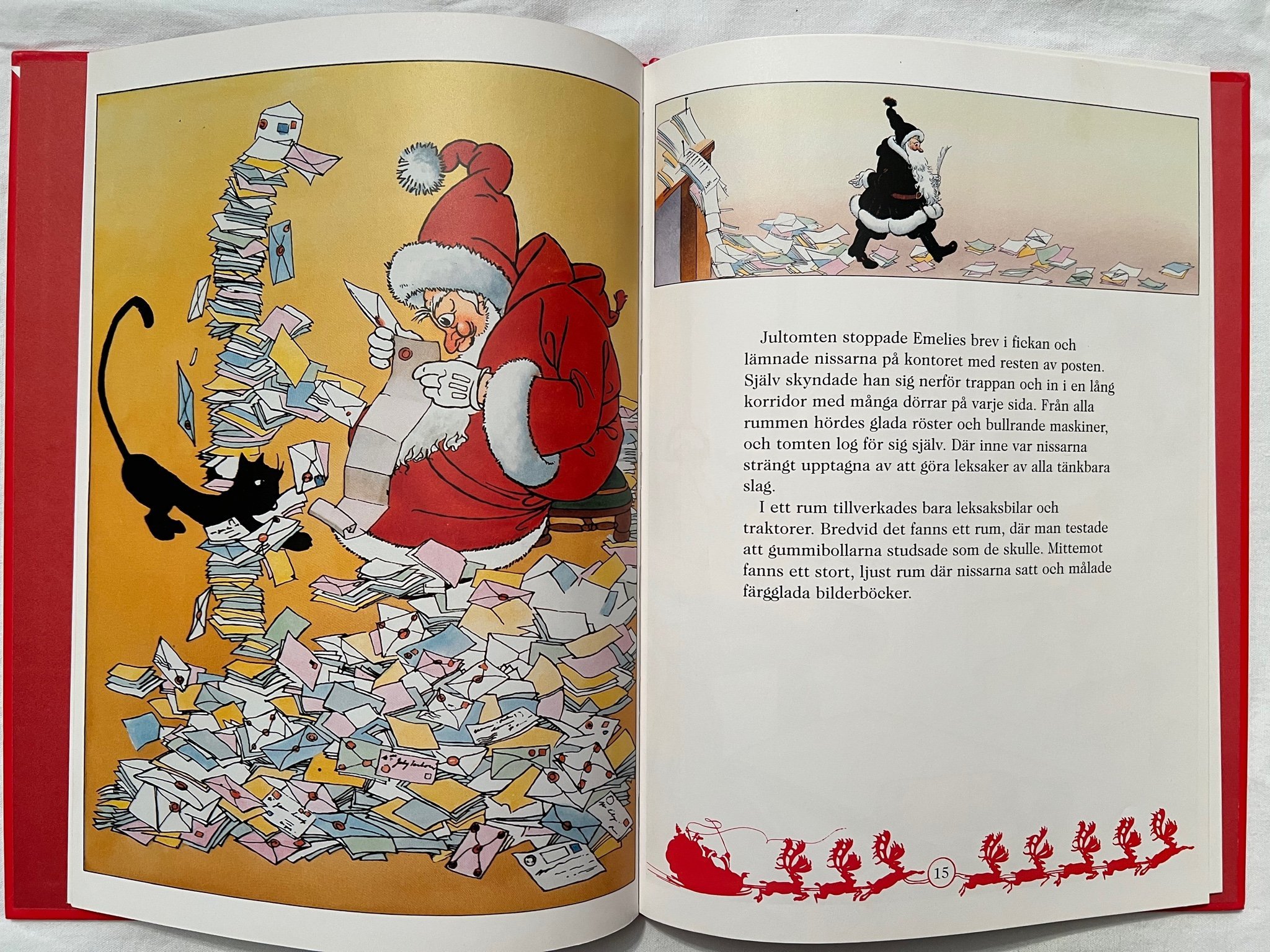 Se produkter som liknar Jultomtens Verkstad Walt Di.. på Tradera