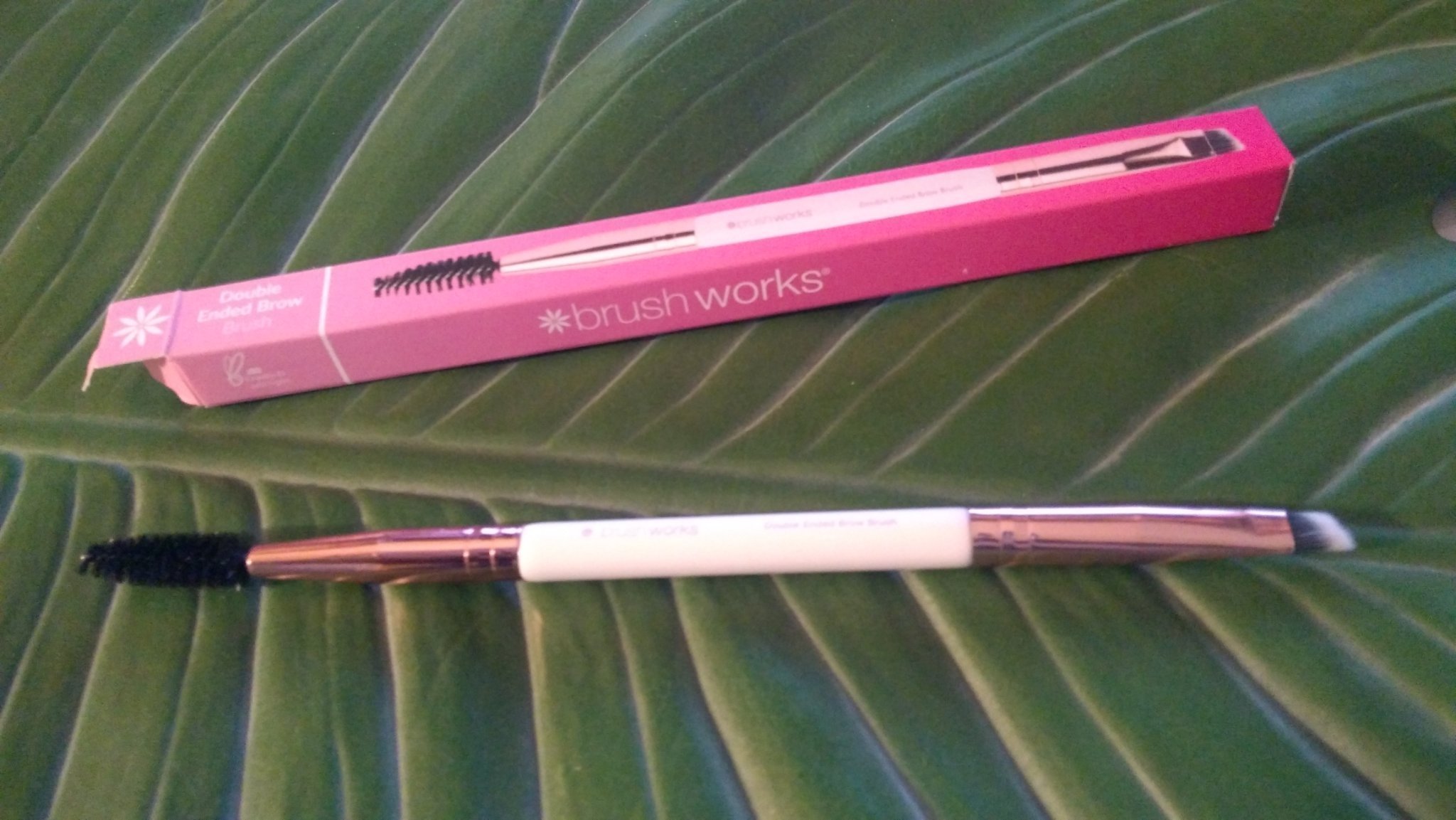 brush works Double Ended Brow Brush Köp på Tradera (485353026)