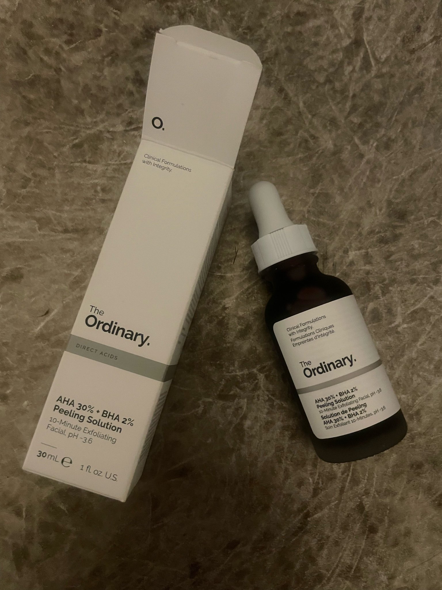 Se produkter som liknar The Ordinary ,AHA 30% + BHA 2.. på Tradera ...