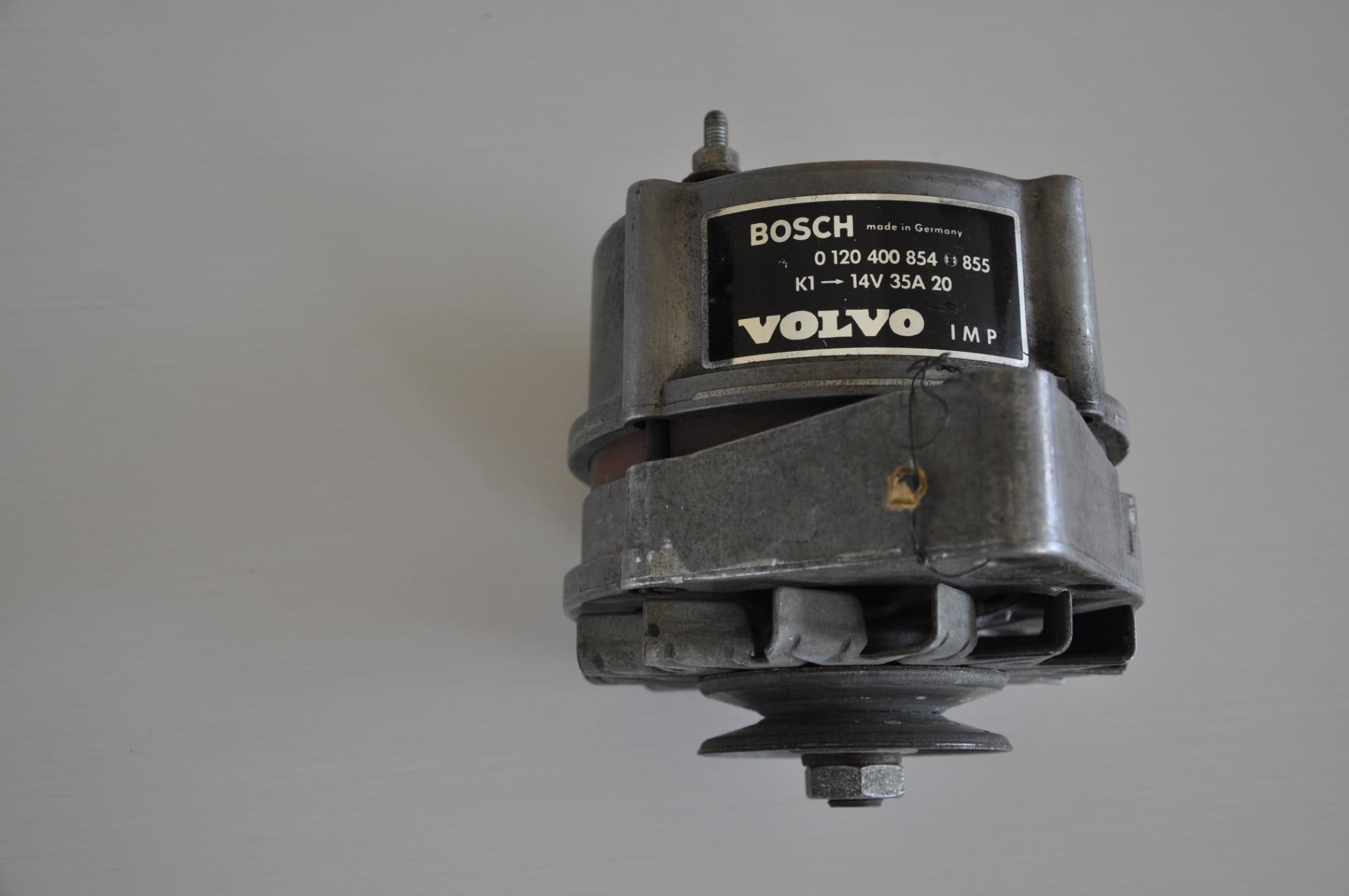 Bosch Volvo Generator 0120 400 854 855 413878482 K p P Tradera bosch-volvo-generator-0120-400-854-855-413878482-k-p-p-tradera