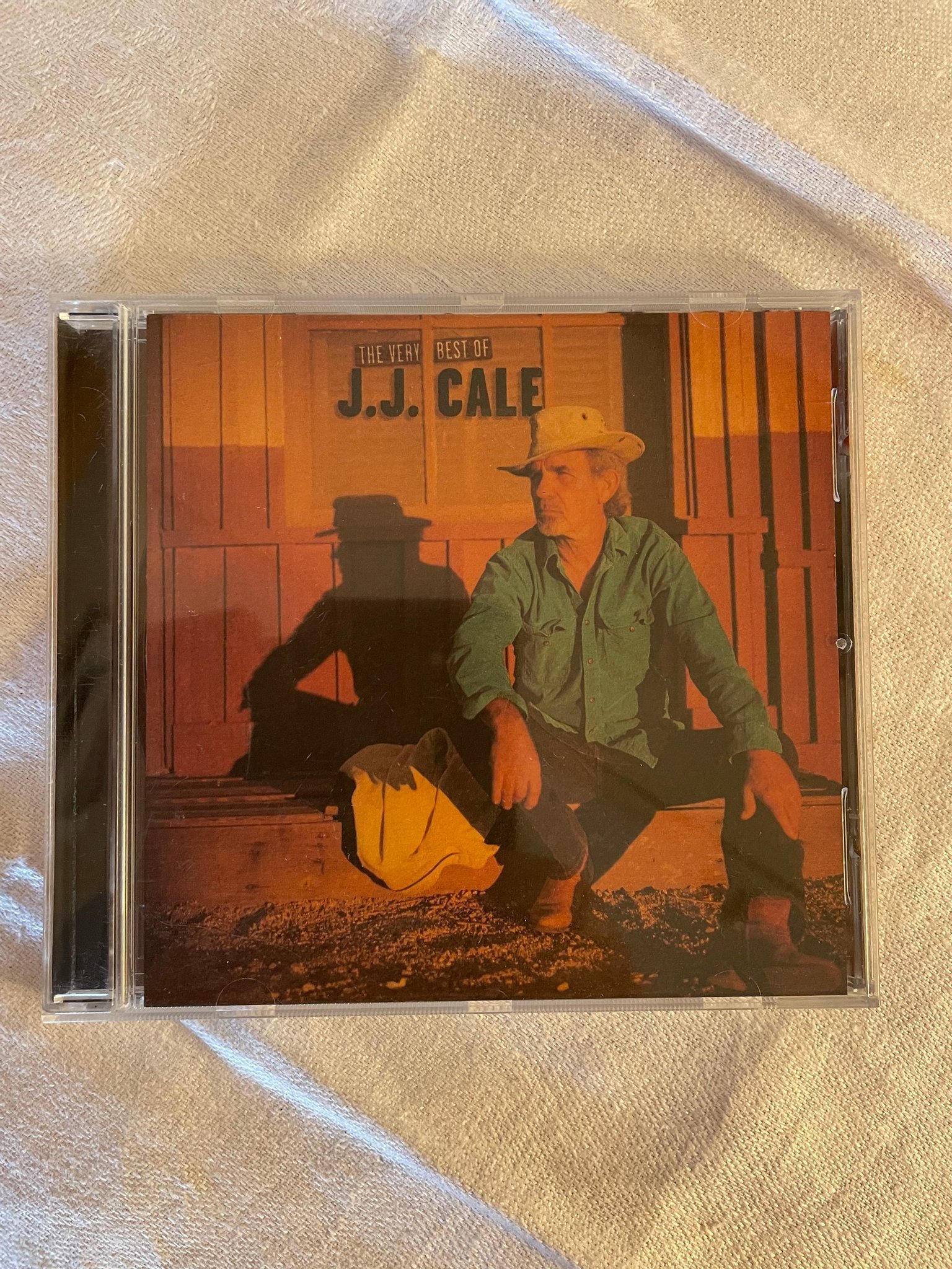 Se produkter som liknar J.J. Cale The Very Best Of .. på Tradera