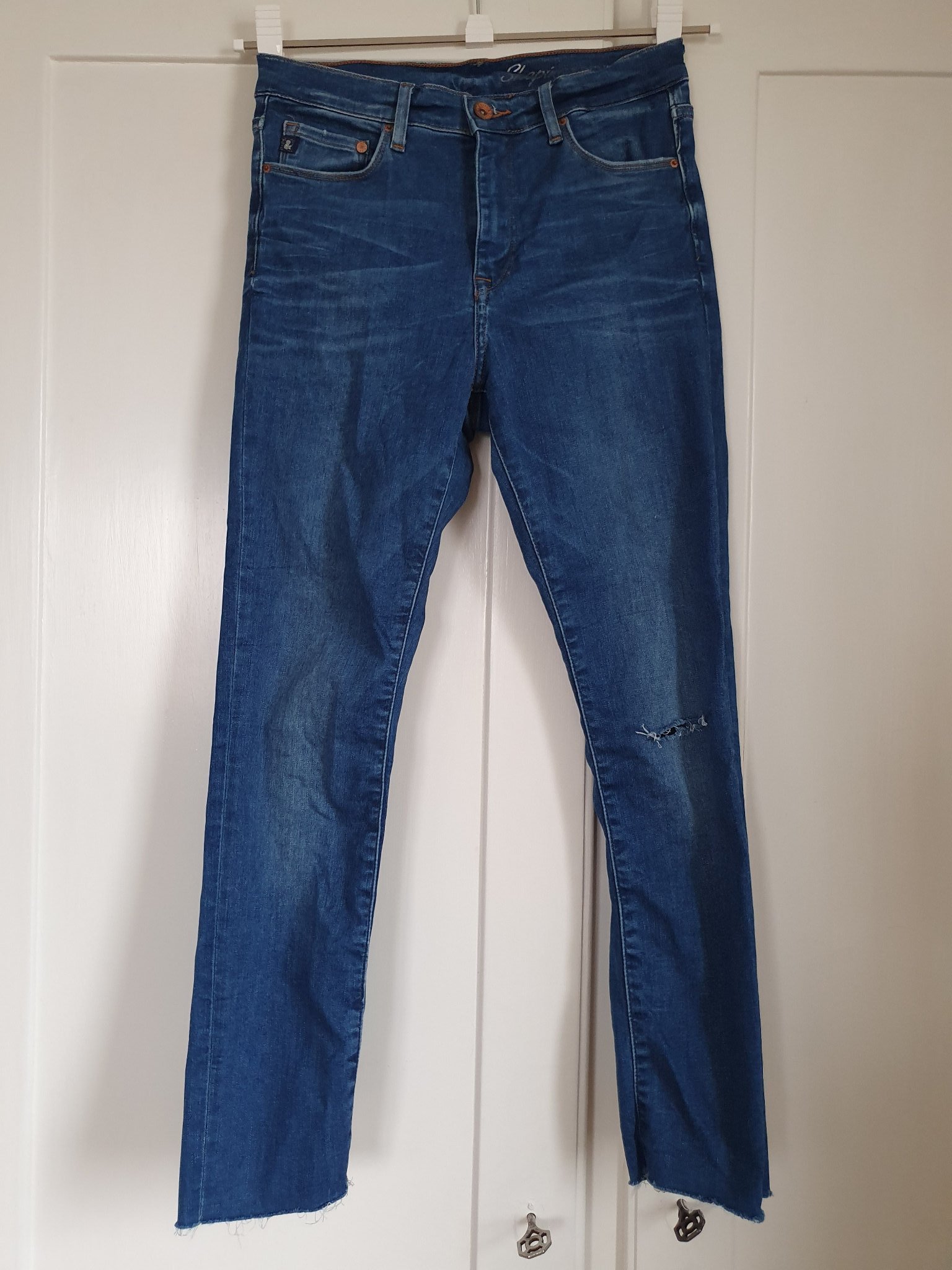 Blåa Jeans H&M Stretch Stl 30/32 Slitna Hål (407254766) ᐈ Köp på Tradera