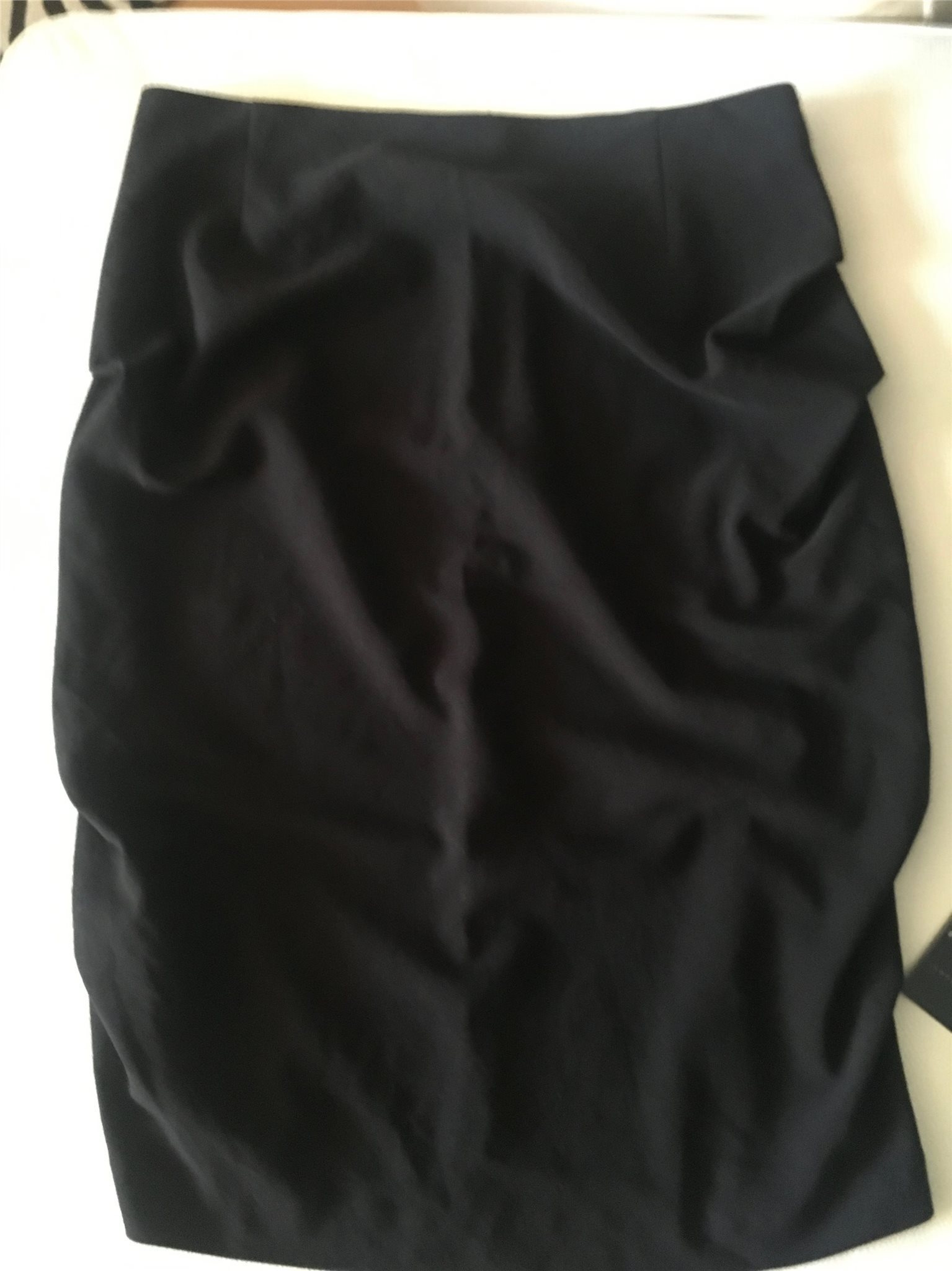 BITTE KAI RAND RAND RAND (pris 1200kr) fin svart kjol Strl 42 b12617 BITTE KAI RAND RAND RAND (pris 1200kr) fin svart kjol Strl 42 b12617