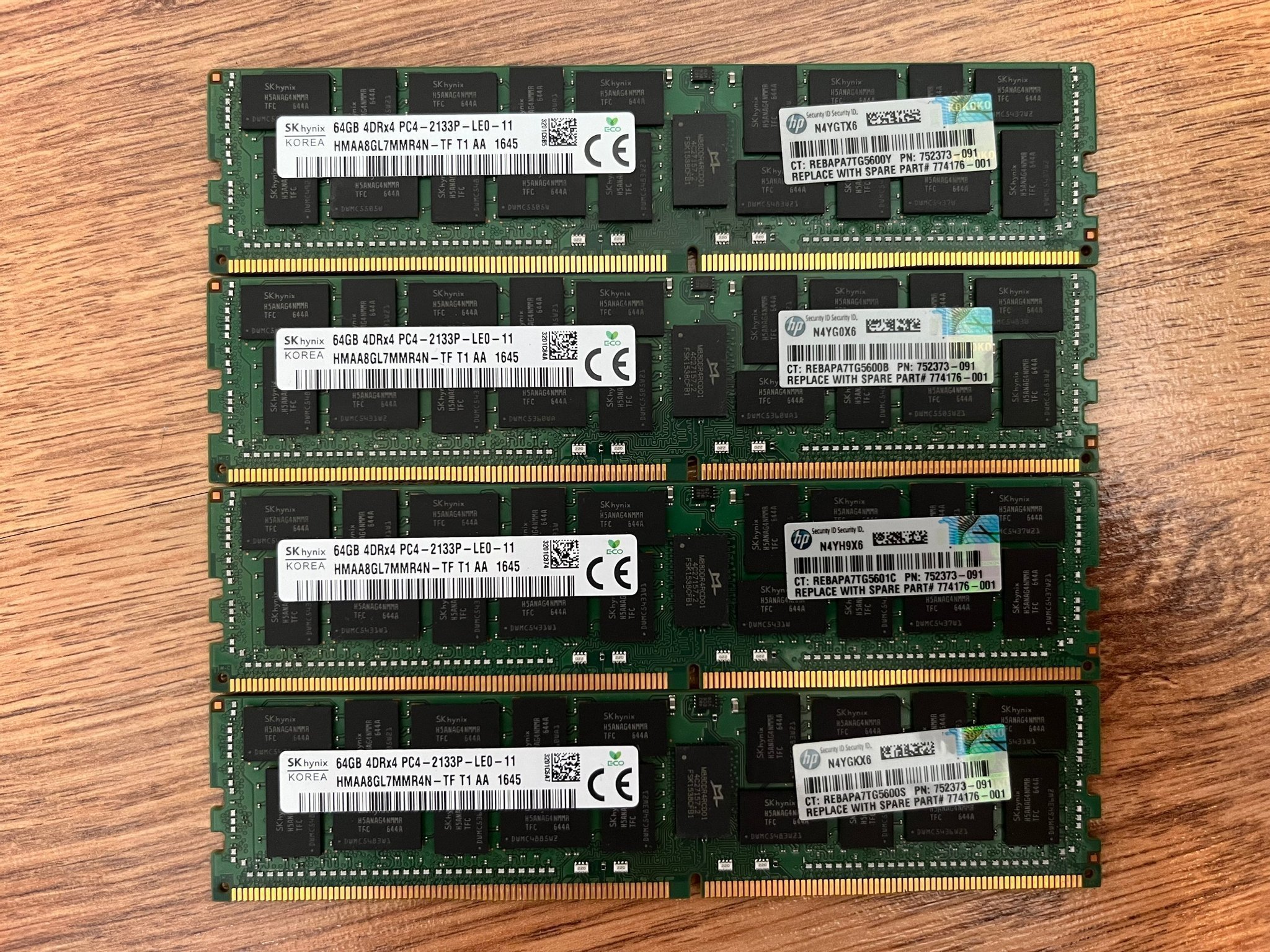 SK hynix DDR4 256GB (64GB*4) ECC 2133. HMAA8GL7.. | Köp på Tradera ...