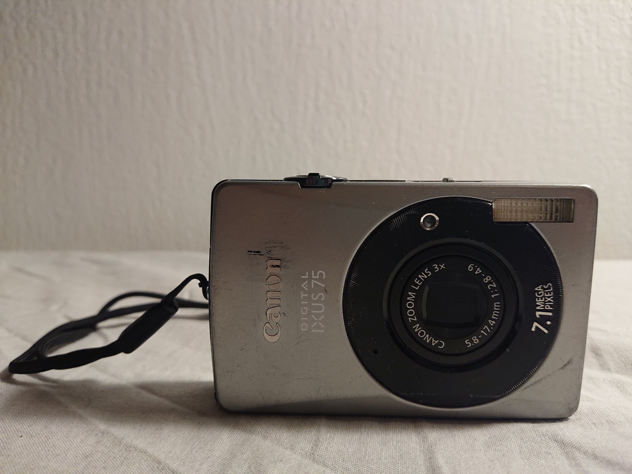 Canon IXUS 75 kompakt digitalkamera (421149089) ᐈ Köp på Tradera