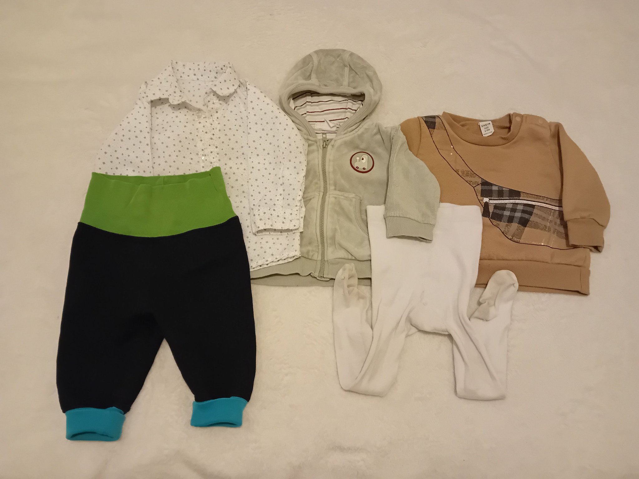 Klädpaket fem plagg strl 62