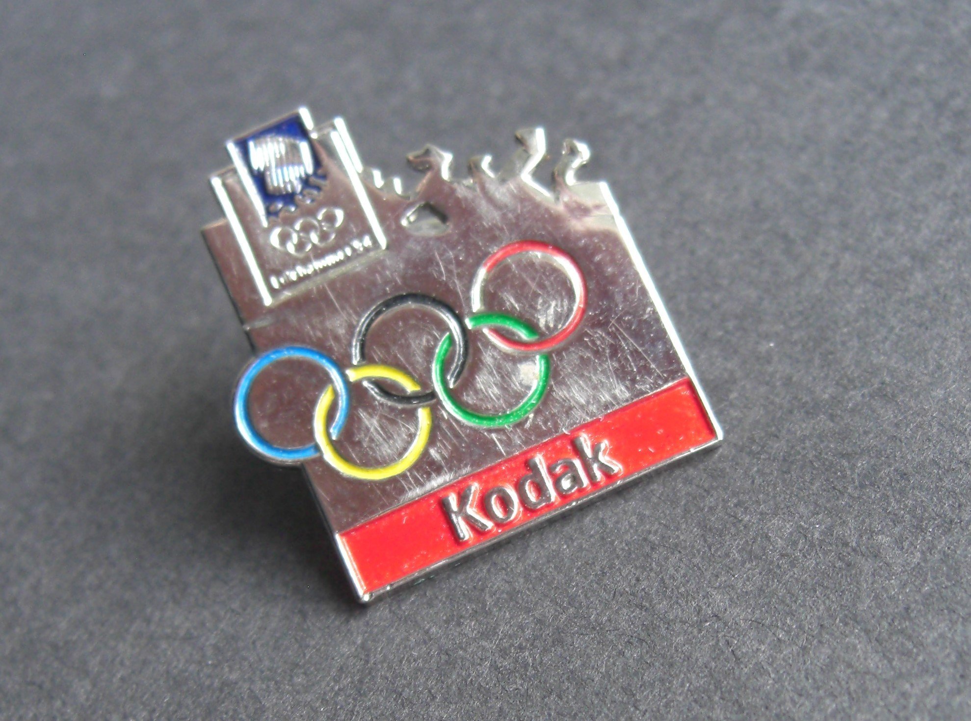 Se produkter som liknar Lillehammer OS 1994 Kodak Pin.. på Tradera ...