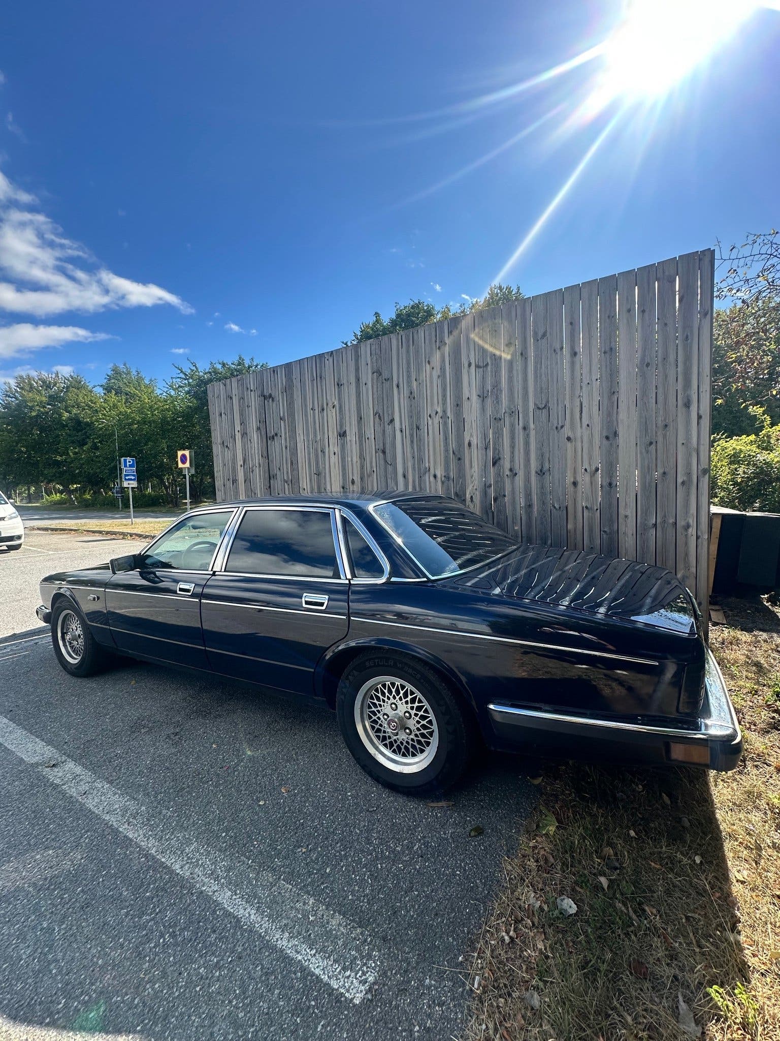 Daimler Six 3.6 Automatisk, 204hk, 1989