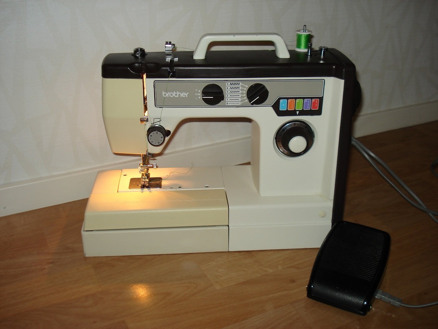 Symaskin Brother Industries VX 710 (423656040) ᐈ Köp på Tradera