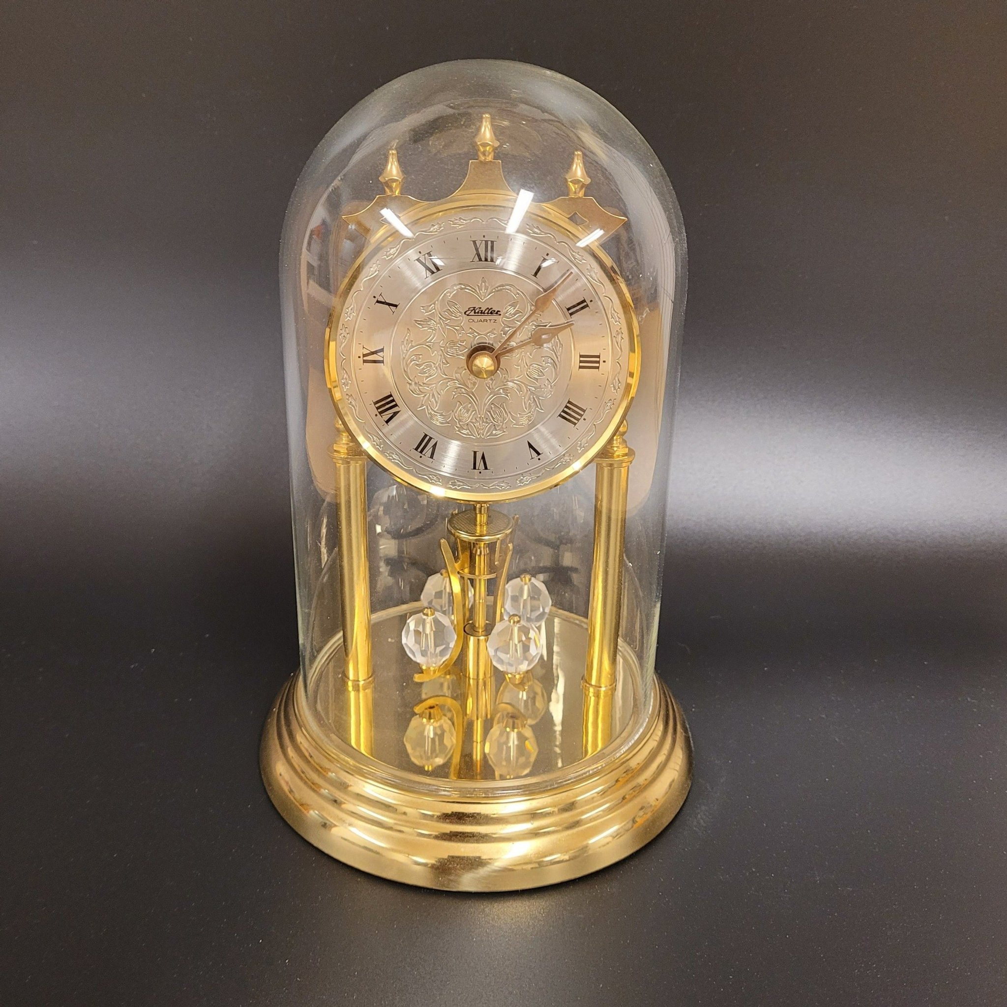 Bordsklocka Haller Quartz W085/00675, ca 22 cm .. Köp på Tradera (582960647)