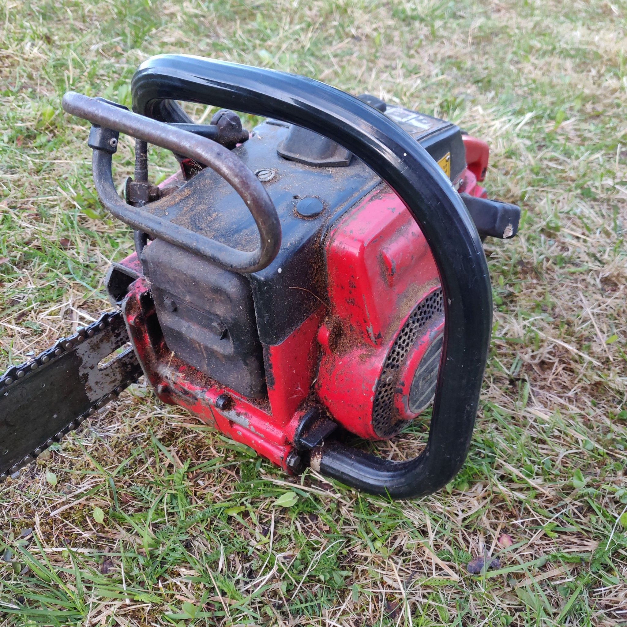 Jonsereds motorsåg Köp på Tradera (597455601)