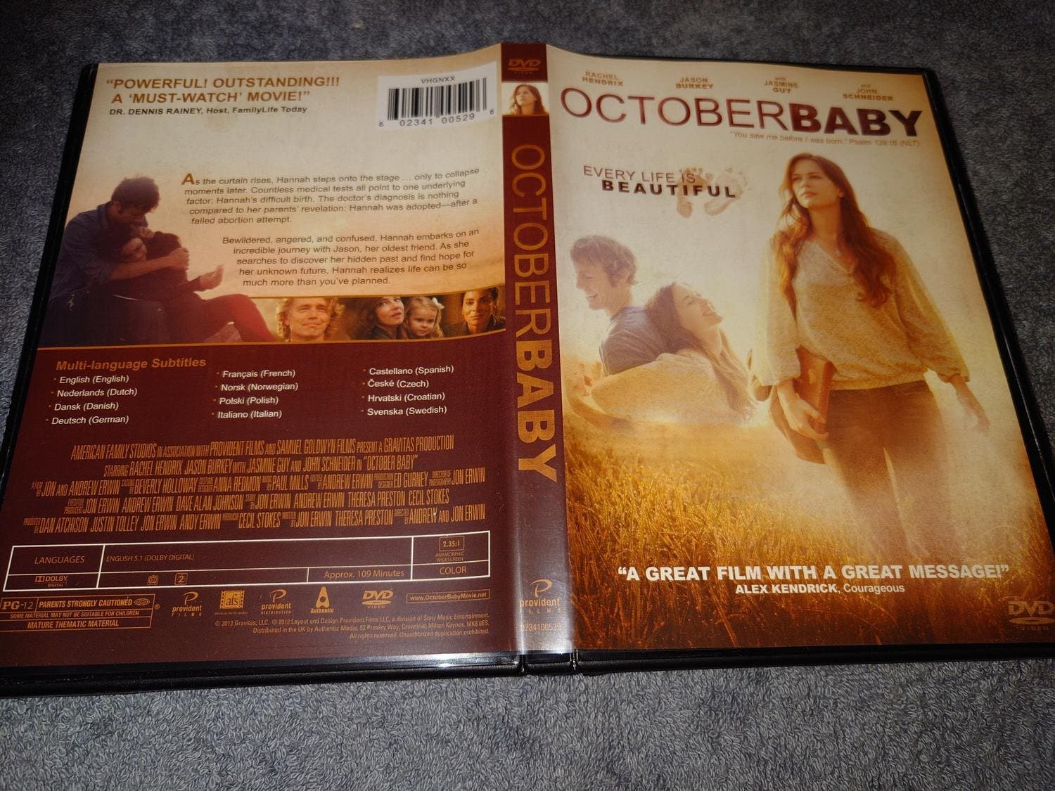 DVD de October Baby con Rachel Hendrix y Jason Burkey