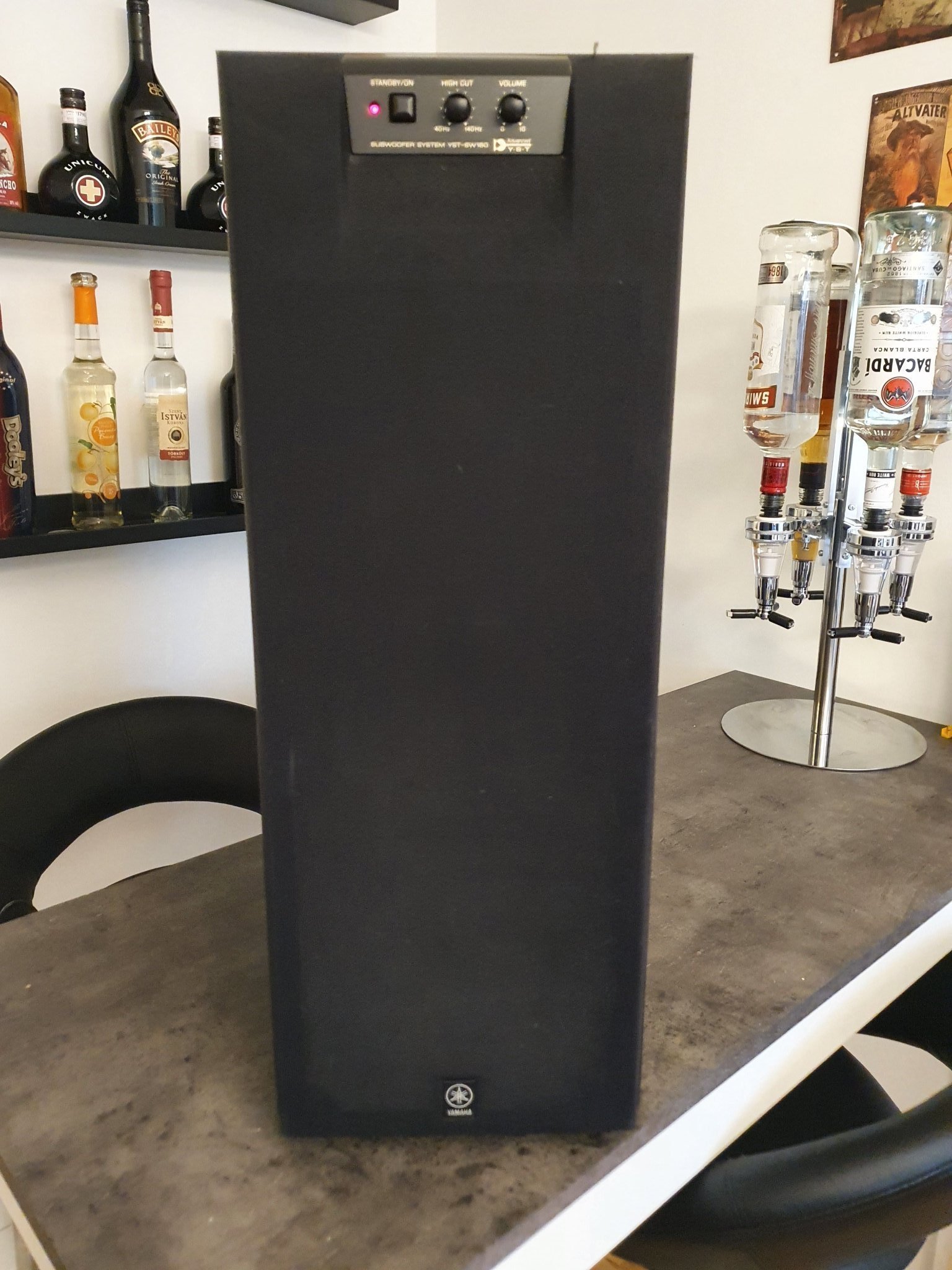 Yamaha YSTSW160 Aktiv subwoofer (419603196) ᐈ Köp på Tradera