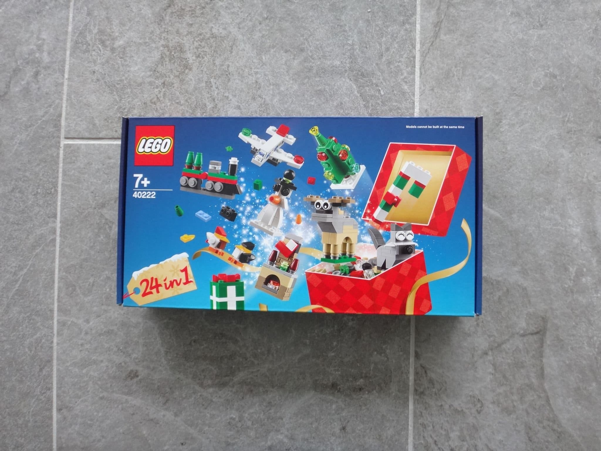 Se produkter som liknar Lego 40222 Holiday Countdown .. på Tradera ...