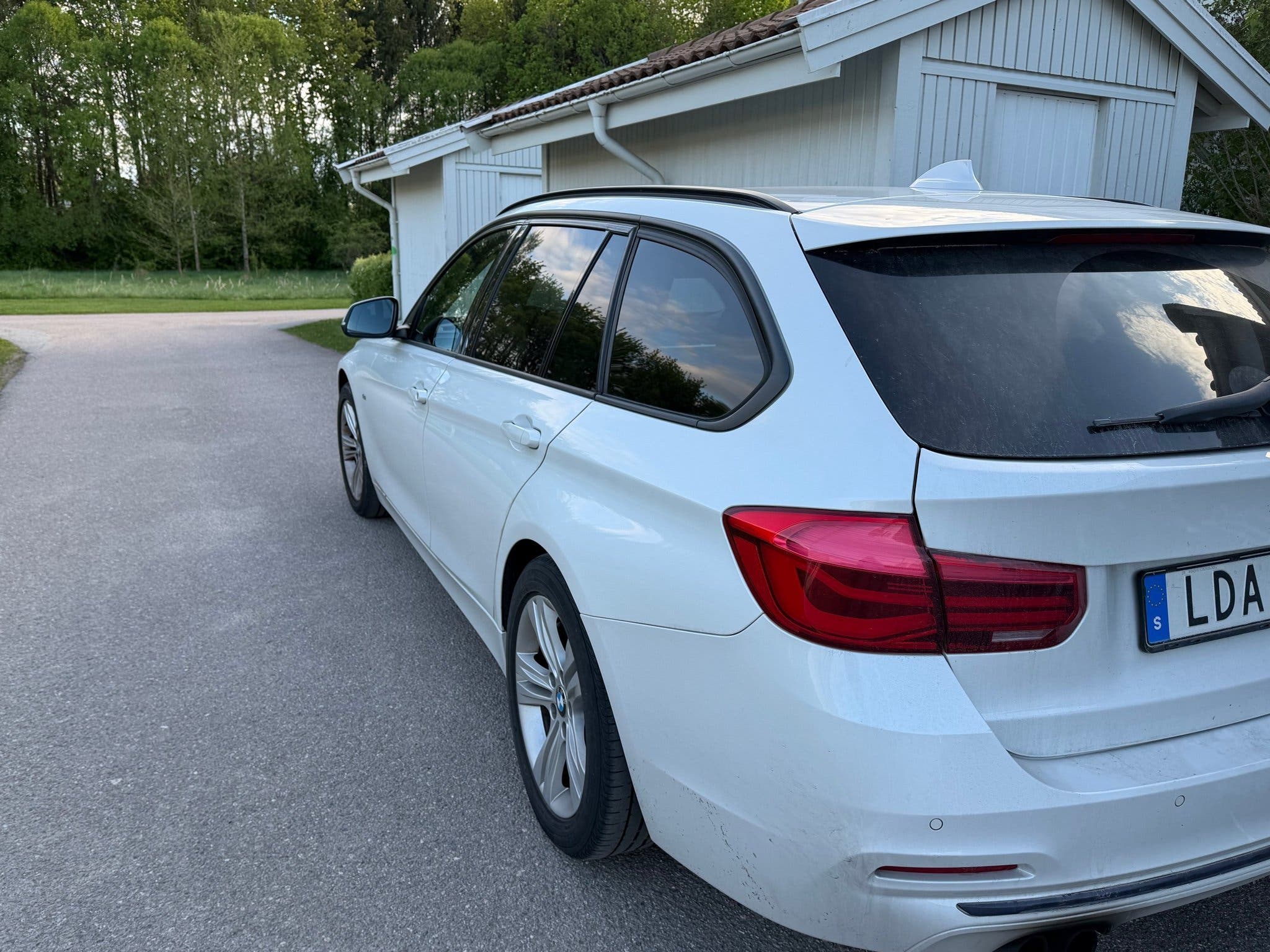 BMW 320d Touring Steptronic, 8-trins, 190ps, 2016