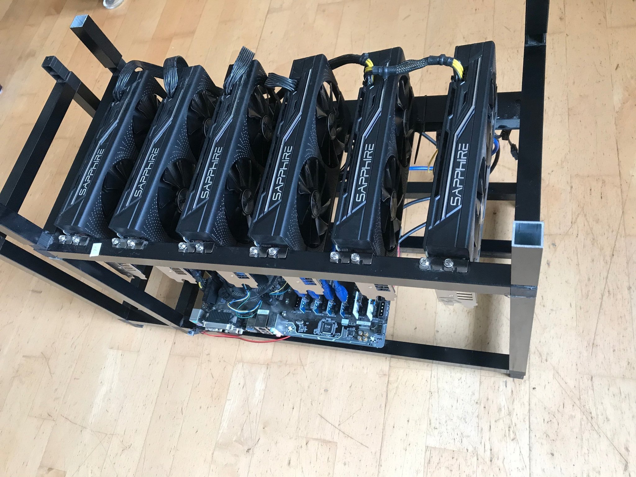 Mining Rig 6 x RX 470 för mining av Ethereum m ...