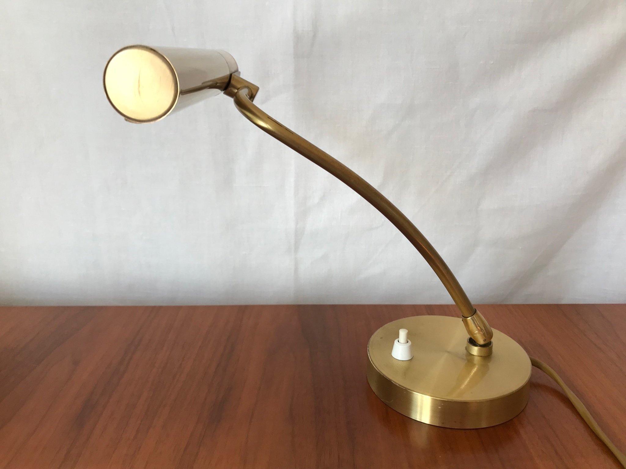 Fin Pianolampa AH ARMATUR HANTVERK TIBRO Mässin.. Köp på Tradera