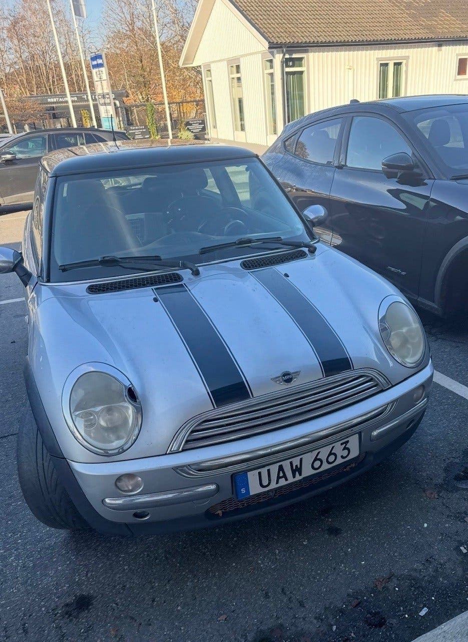 MINI Cooper Manual, 5-trins, 116ps, 2003