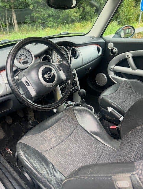 MINI Cooper Manual, 5-trins, 116ps, 2003