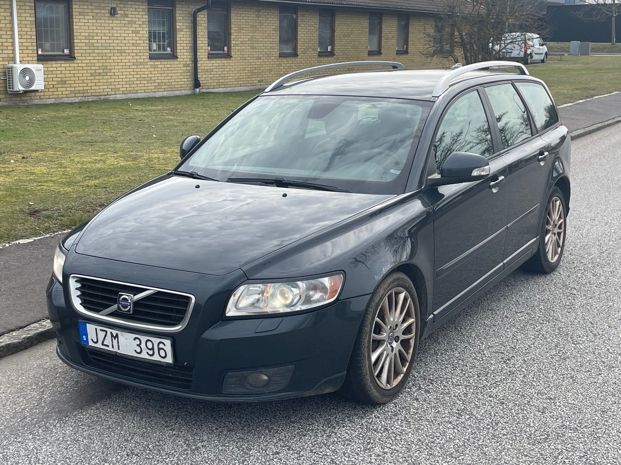 Volvo V50 2.0D Powershift, 136hp, 2010
