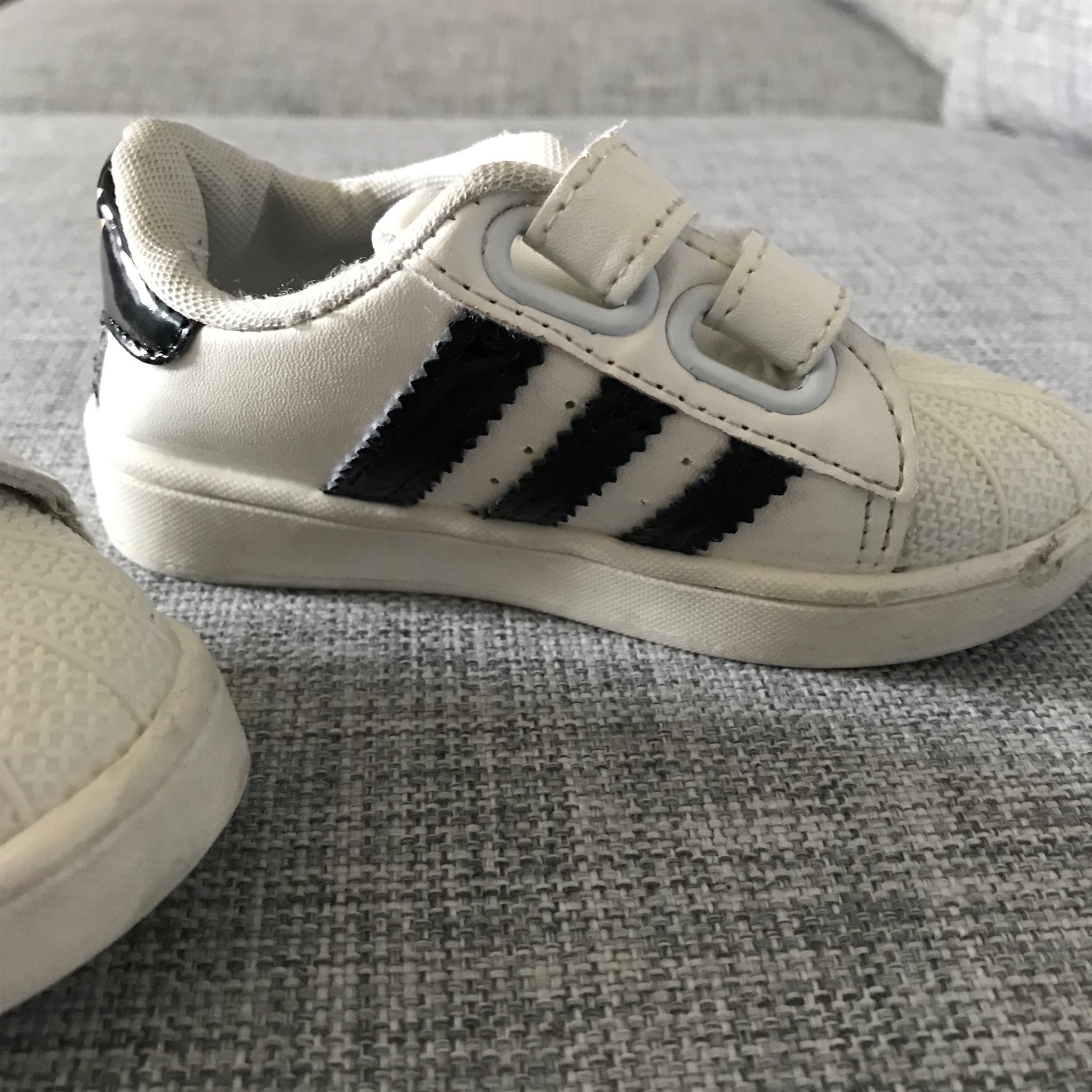 adidas skor storlek 24 adidas skor storlek 24