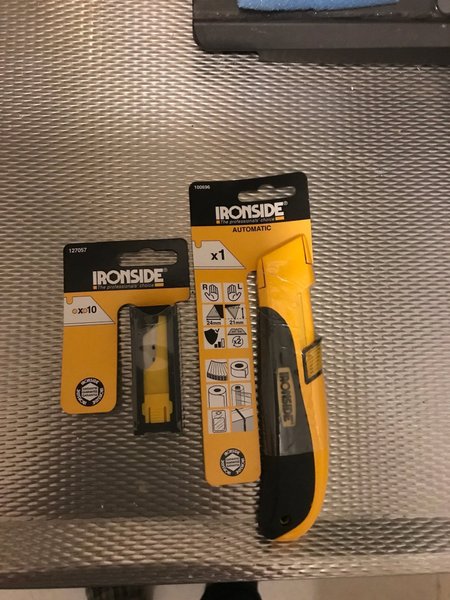 Ironside kniv och blad | Köp på Tradera (718234560)