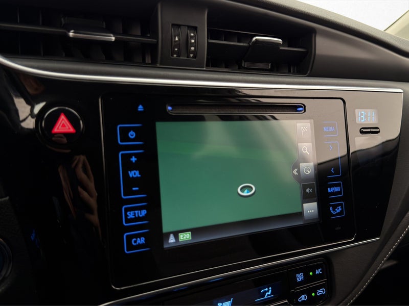 Toyota Auris TS Hybri.. | Köp från Riddermark-Bil-Lanna på Tradera ...