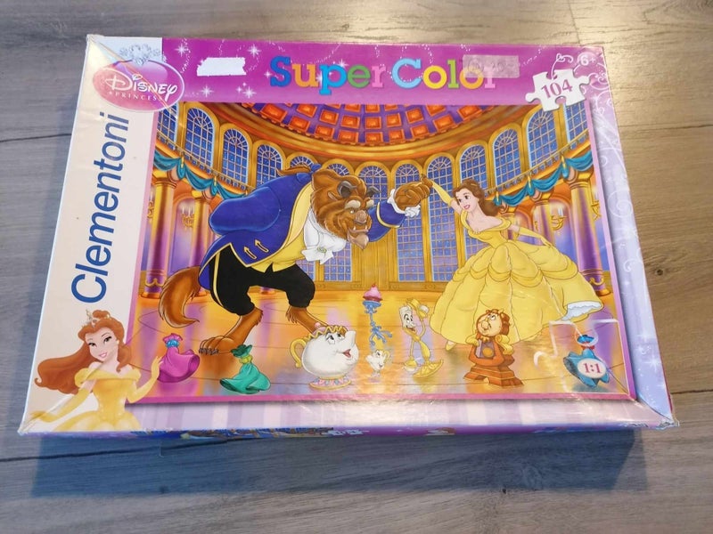 Se produkter som liknar Disney Pussel med Skönheten o.. på Tradera ...