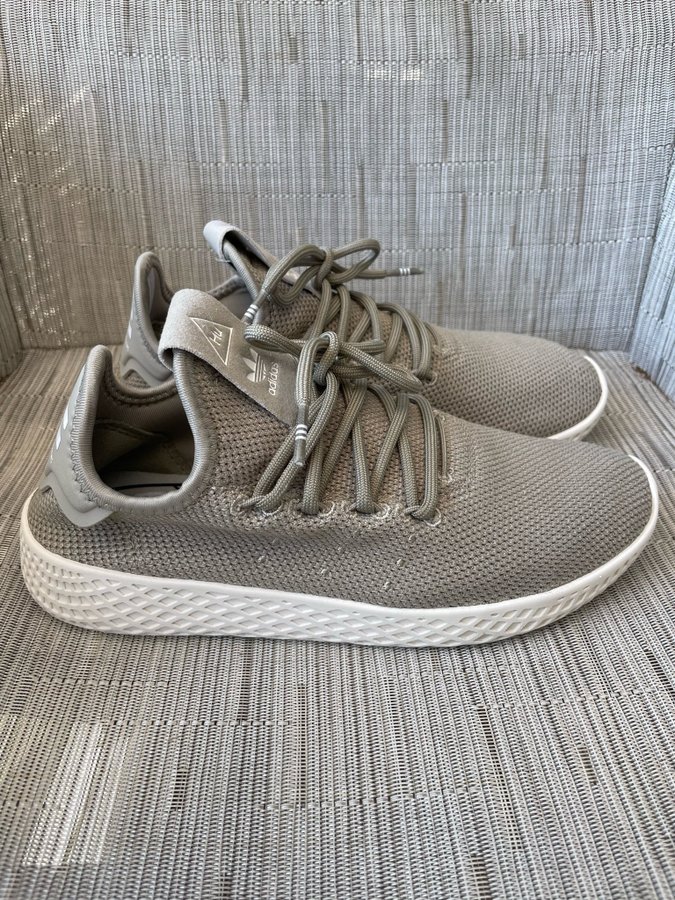 Adidas Pharrell Williams Tennis Hu beige 37 Kop pa Tradera 644102685