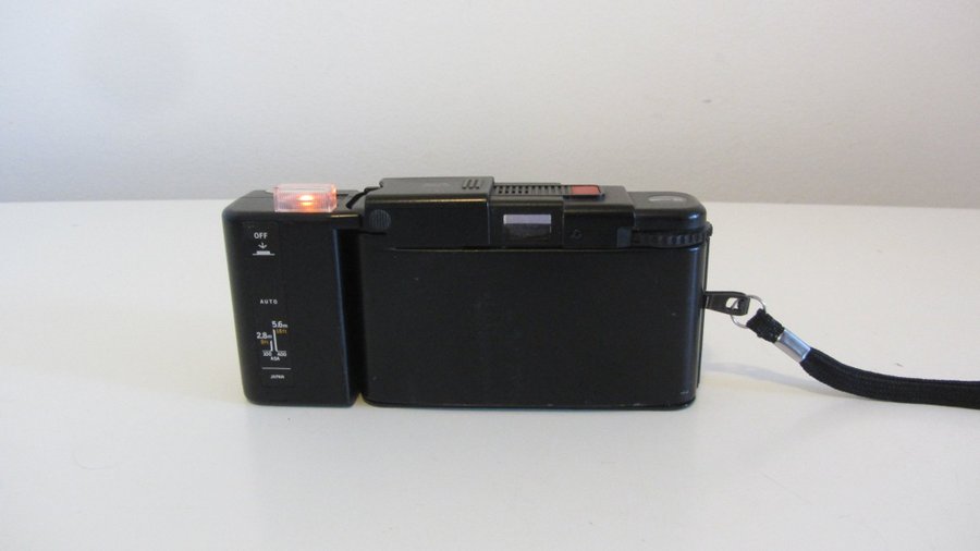 OLYMPUS オリンパス XA F.ZUIKO F2.8 35mm A11 OLYMPUS オリンパス XA F.ZUIKO F2.8 35mm A11 Olympus Xa F