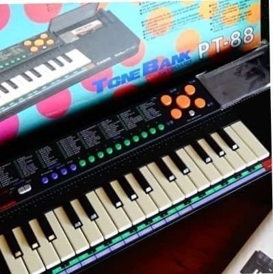 Se produkter som liknar Vintage Casio PT 88 mini keyb p Tradera